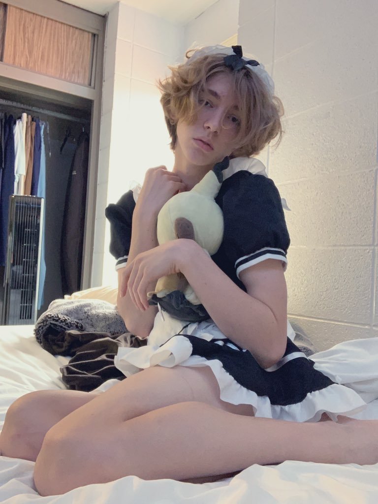 @Newposter2 - Its a trap!, Trap IRL, Femboy, Androgynous, Crossdressing, Choker, Housemaid, Longpost