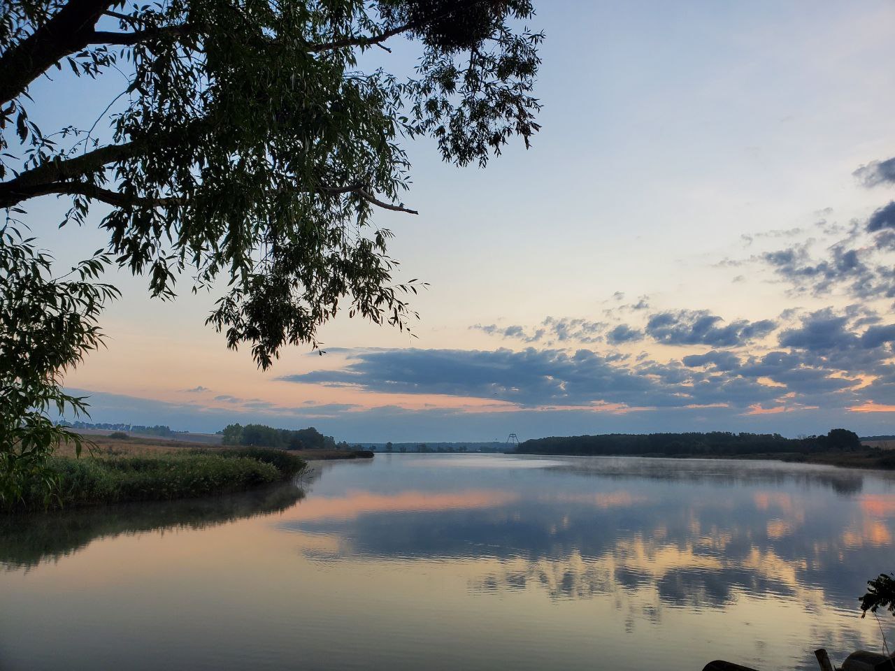 Dawn on the lake - My, The photo, Mobile photography, Landscape, dawn, Lake, Nature, Autumn, No filters, Longpost