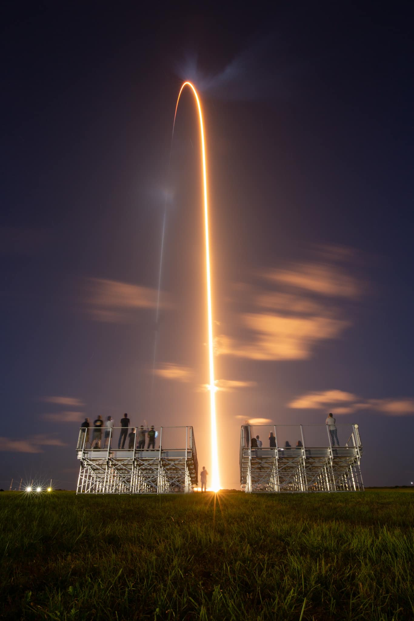 Successful launch of the first ever all-tourist mission - there is now an all-time record number of astronauts in space - Spacex, Dragon 2, Falcon 9, Spaceship, Cosmonautics, Space, Tourism, USA, , Technologies, Video, Longpost