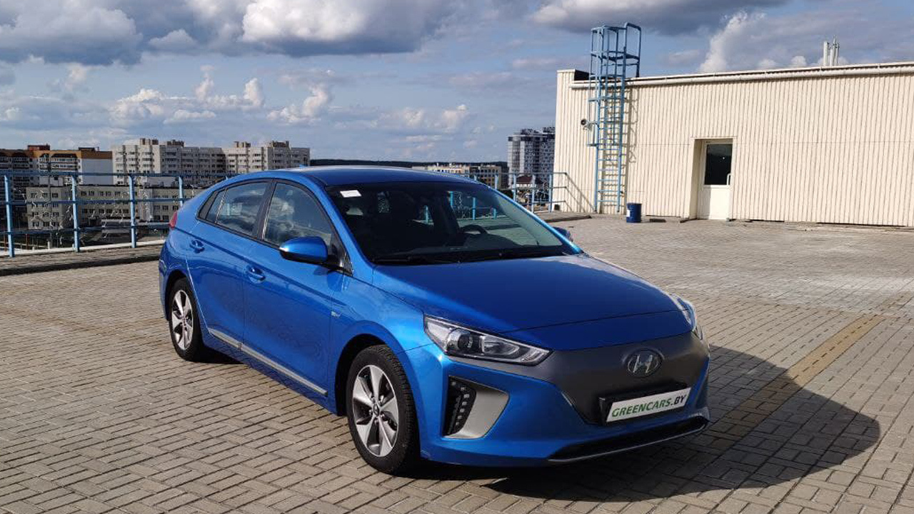 Electric sedan Hyundai Ioniq - electric zipper - My, Hyundai, Hyundai Ioniq Electric, Video review, Overview, Auto, Motorists, Technologies, Automotive industry, , Korean Automotive Industry, Useful, New, Car, Money, Fresh, Advice, Tuning, Modernization, Republic of Belarus, Video, Longpost