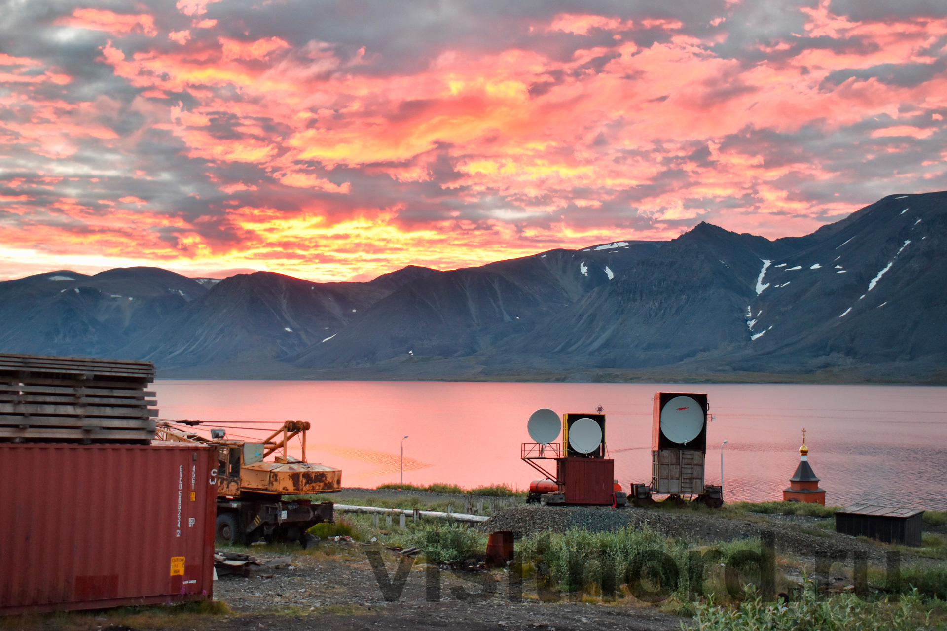 The beauty of the evening Egvekinot. - My, Egvekinot, Chukotka, Russia, North, Travels, Travelers, Tourism, Туристы, , Landscape, The photo, Longpost