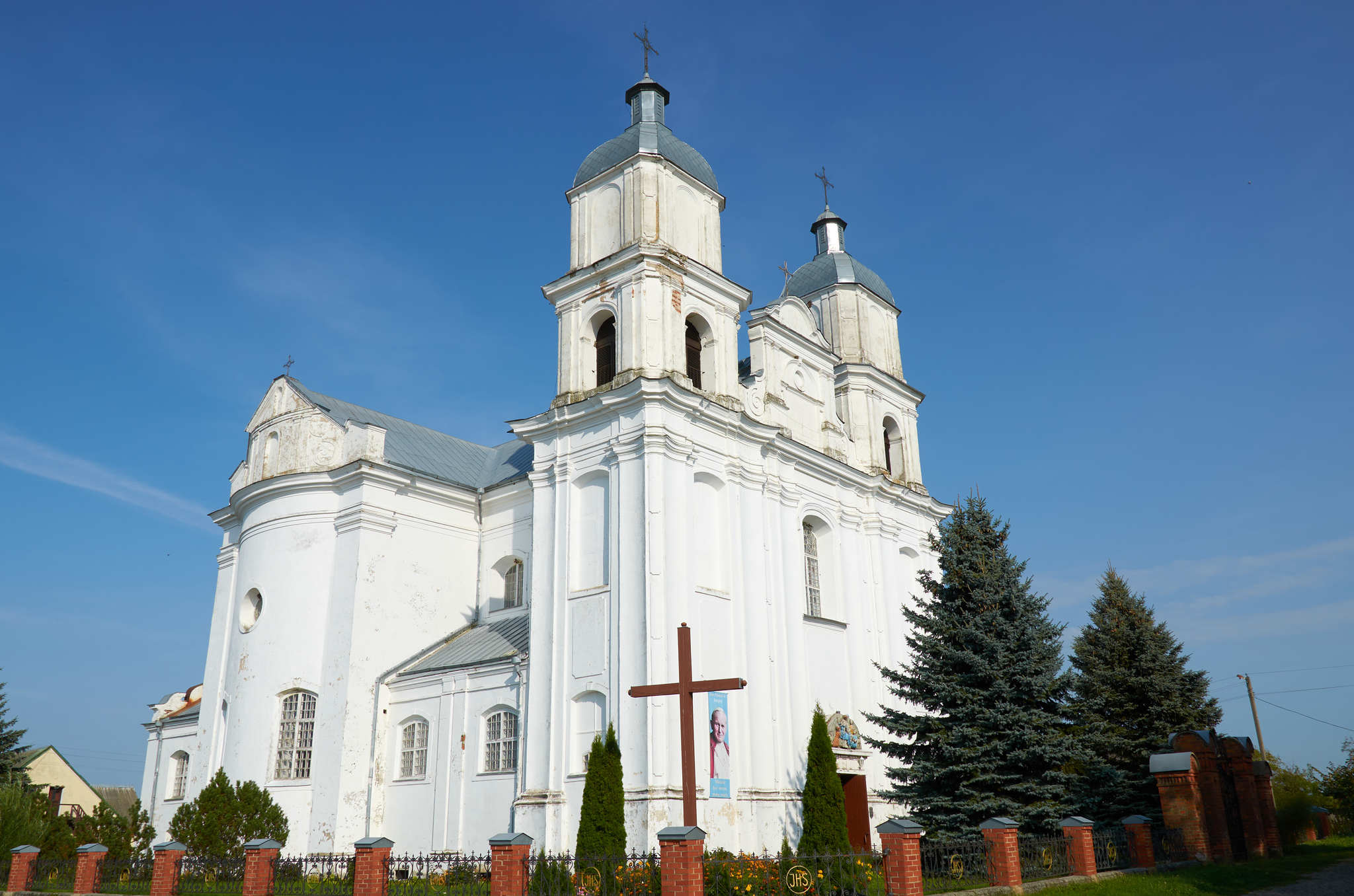 Minsk - Postavy and a few sights along the way - My, Republic of Belarus, Town, Nature, Catholic Church, cat, Lenin monument, sights, Beginning photographer, Longpost