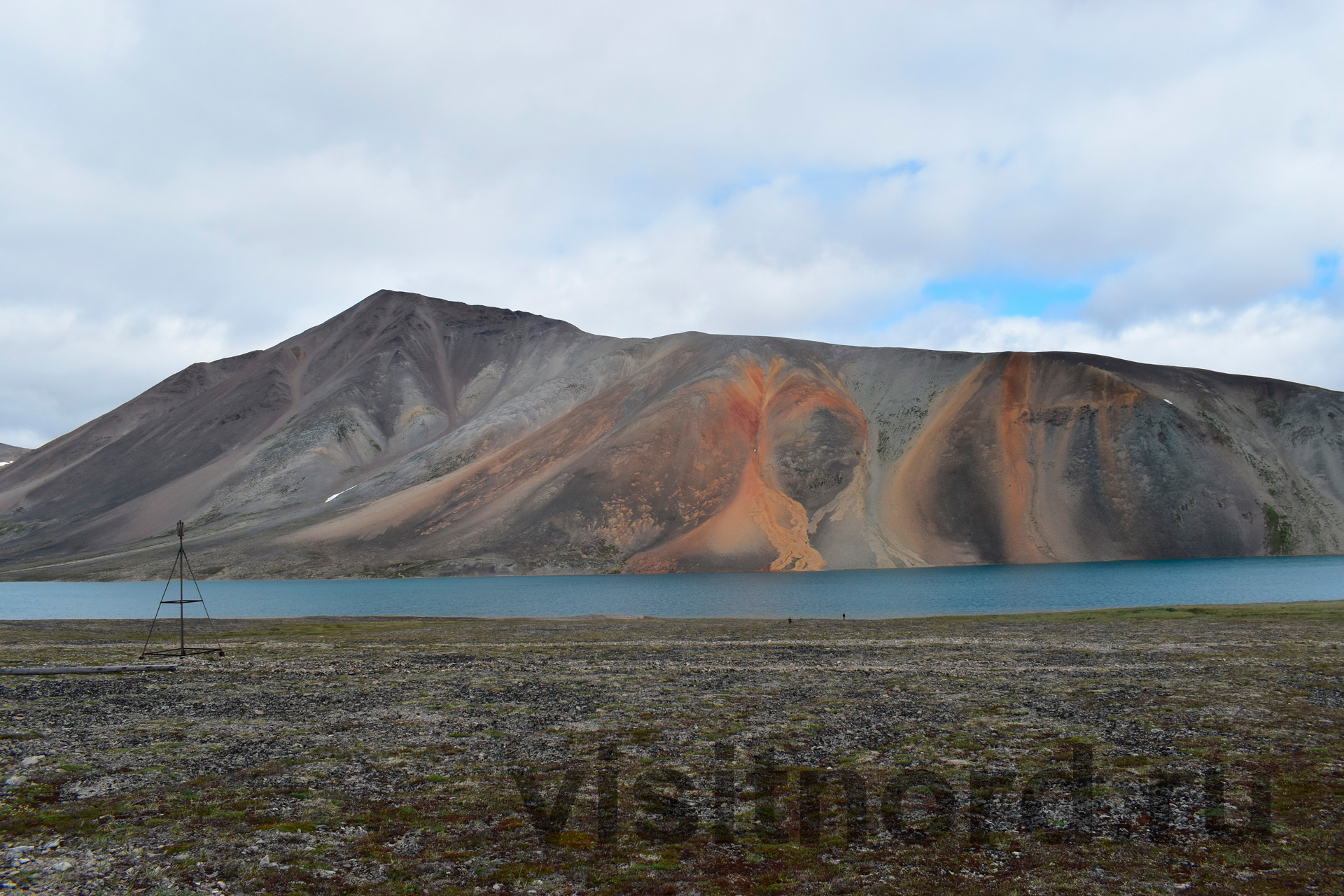 Rusty Hill and Mysterious Lake. - My, Russia, Abandoned, The mountains, Lake, Hills, Travels, Tourism, Туристы, , Travelers, Longpost, The photo