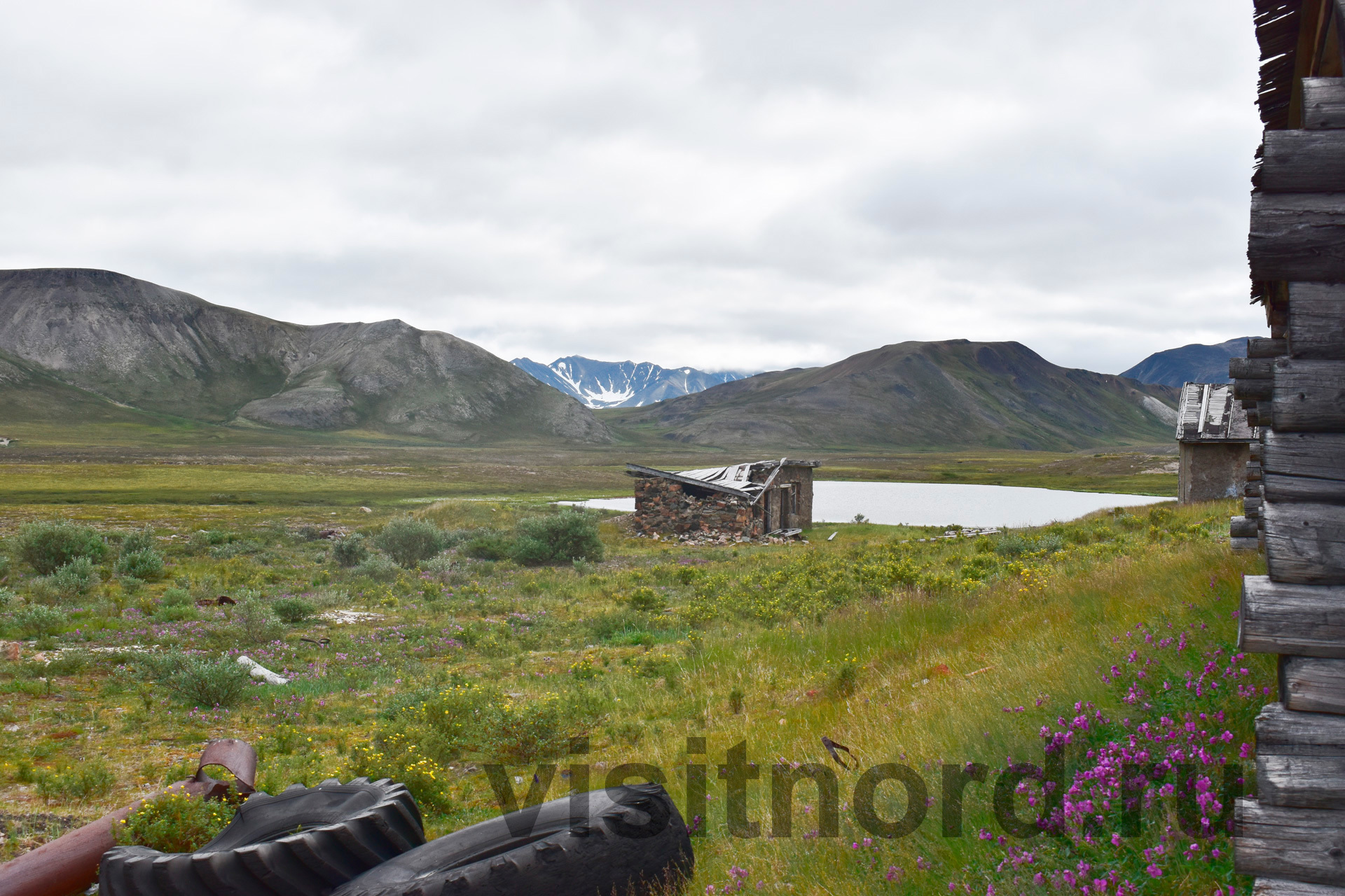 Rusty Hill and Mysterious Lake. - My, Russia, Abandoned, The mountains, Lake, Hills, Travels, Tourism, Туристы, , Travelers, Longpost, The photo