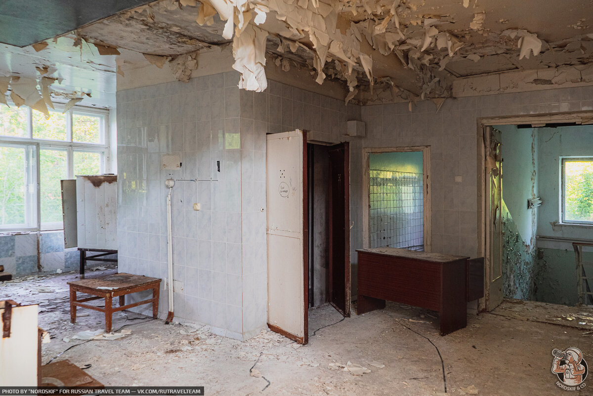 Abandoned Tale The fading beauty of an abandoned sanatorium with magnificent chandeliers and stained glass windows - My, Abandoned, the USSR, Architecture, Interior, Longpost