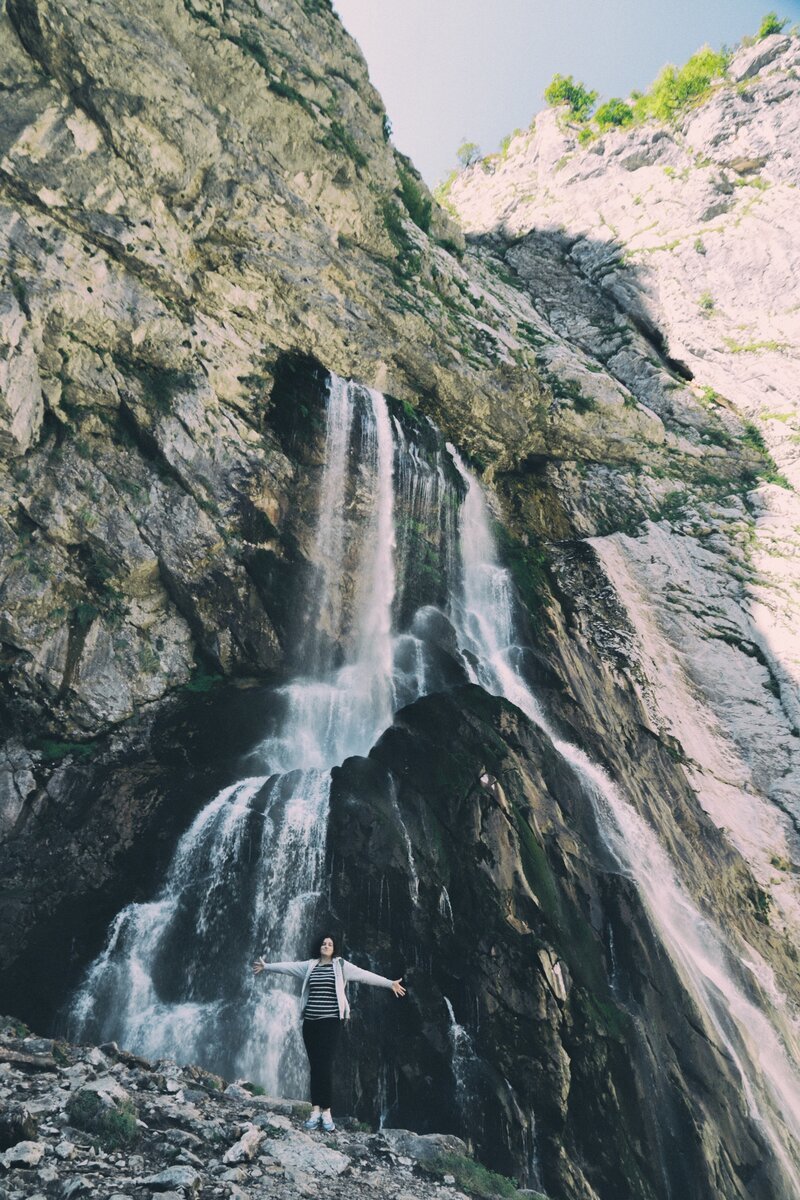 I was here! On the Reichenbach Falls from the Soviet Sherlock Holmes and in the cave from The Adventures of Tom Sawyer) - My, Russian cinema, Movies, Sherlock Holmes, Tom Sawyer, 12 chairs, Travels, Abkhazia, Lake Ritsa, , New Athos cave, The Velvet season, Nature, Video, Longpost