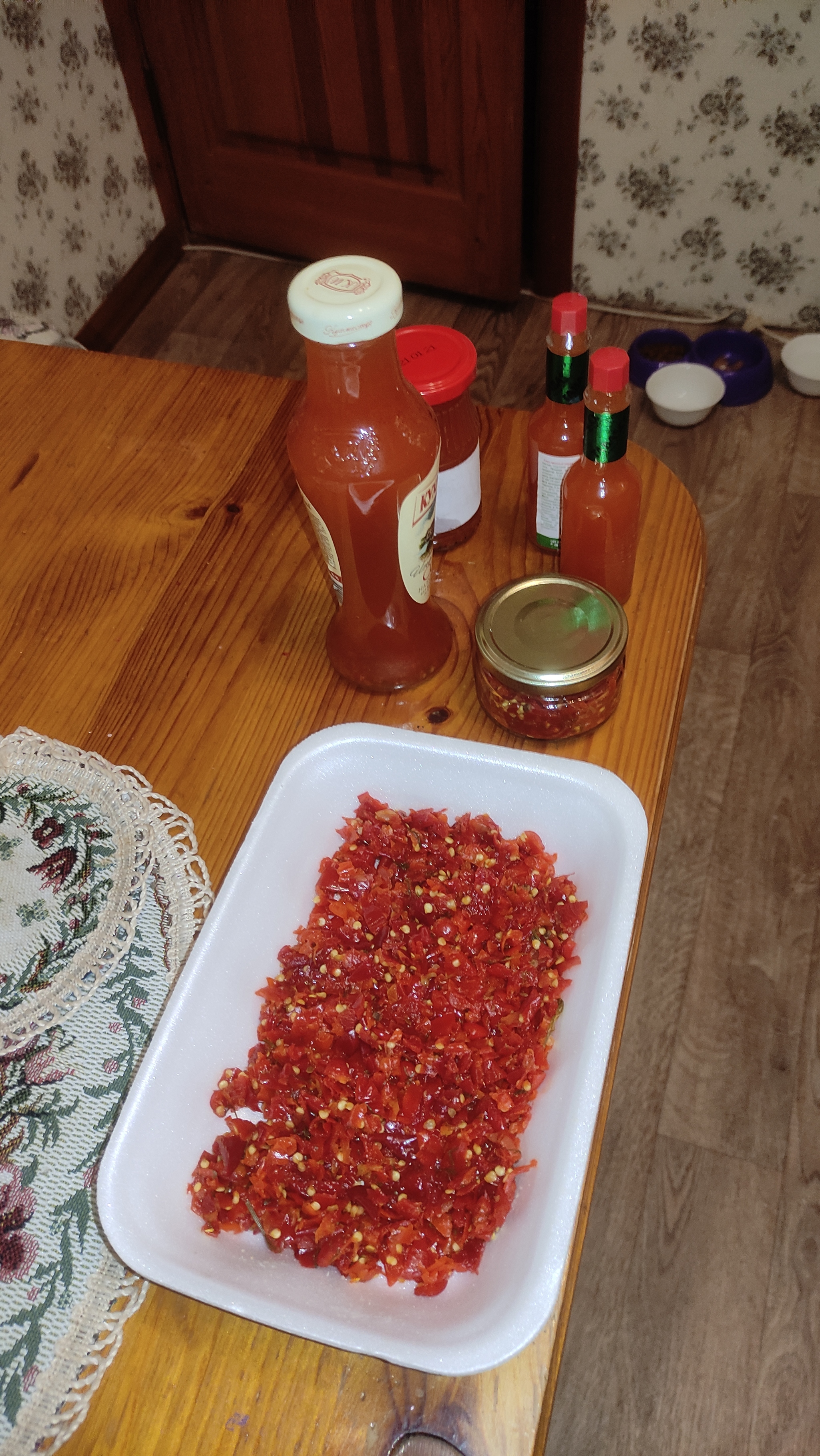 Continuation of the post Brothers, alarmo! Three weeks later - My, Spicy sauce, Pepper, Fermentation, Longpost