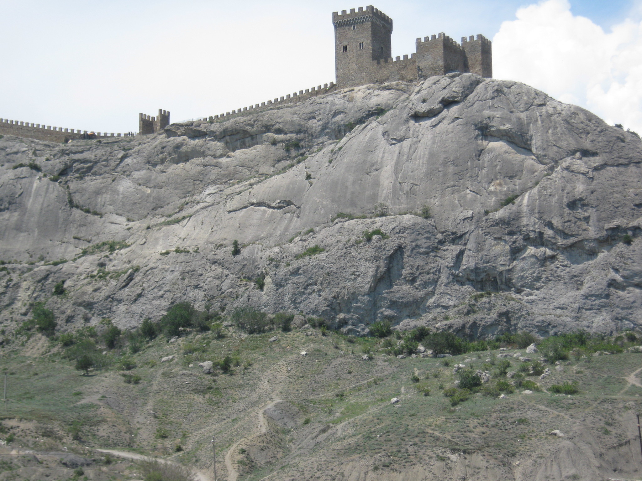 Genoese fortress. - My, Fortress, Alcove, Longpost, The city of Sudak, The photo