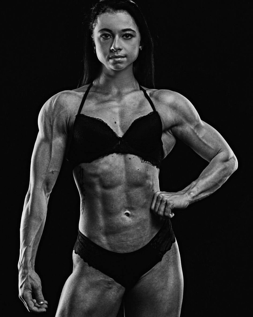 Taylor Rochelle - NSFW, Strong girl, Girls, Sports girls, Bodybuilders, Body Fitness, Fitness, The photo, Video, Longpost