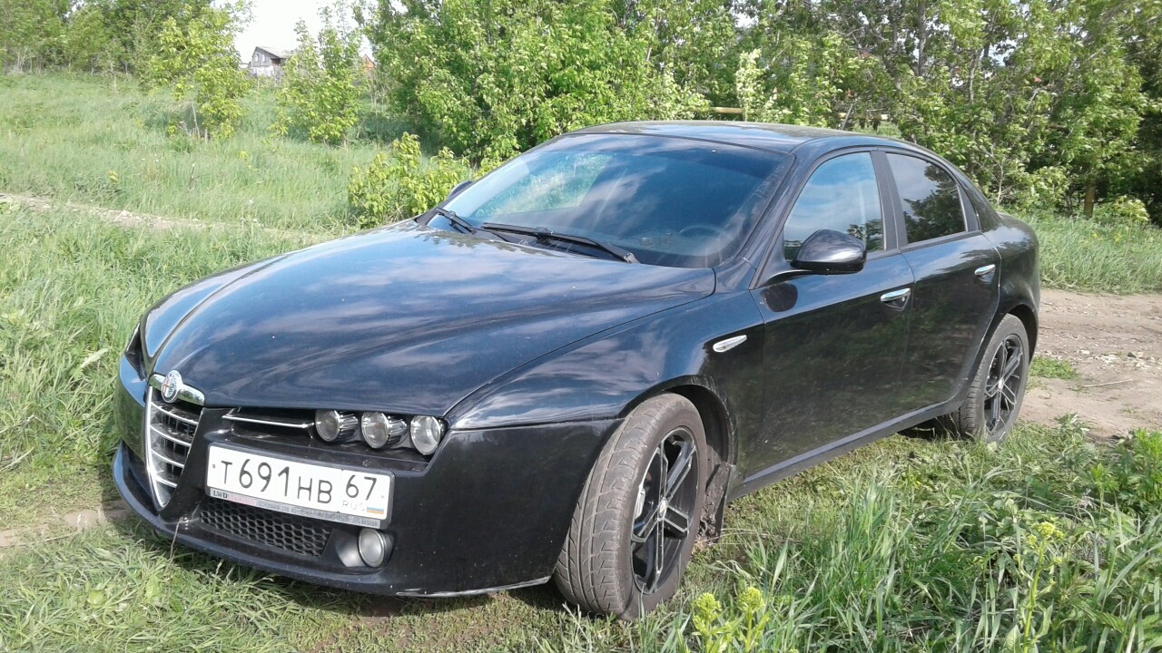 How many Alfavodov on Peekaboo? - My, Alfa romeo, Auto, Fan Club, beauty, Motorists, Longpost