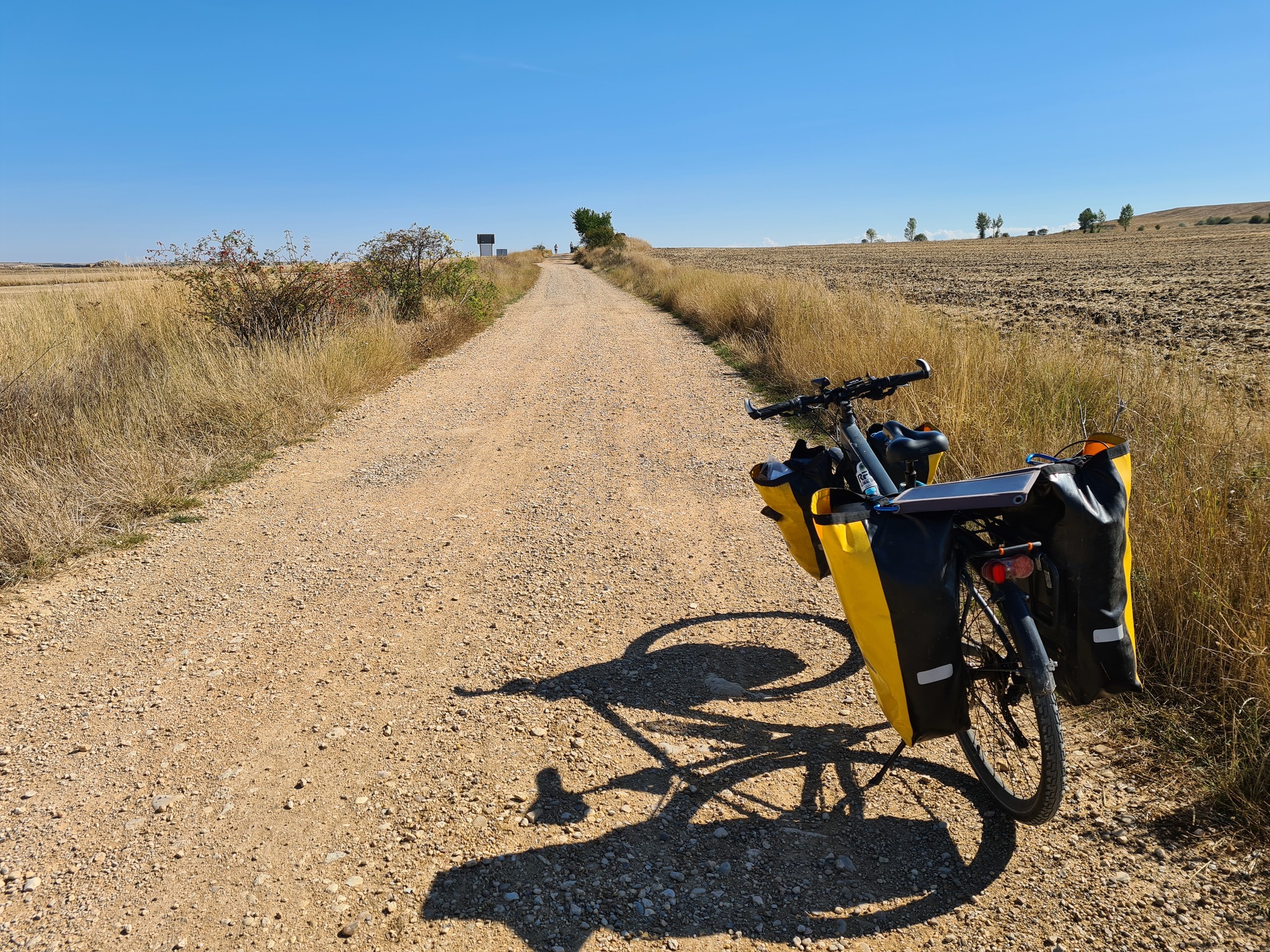 97k km out of 100. And maybe there is an opportunity to shelter me in Europe - My, Travels, A bike, Europe, Longpost