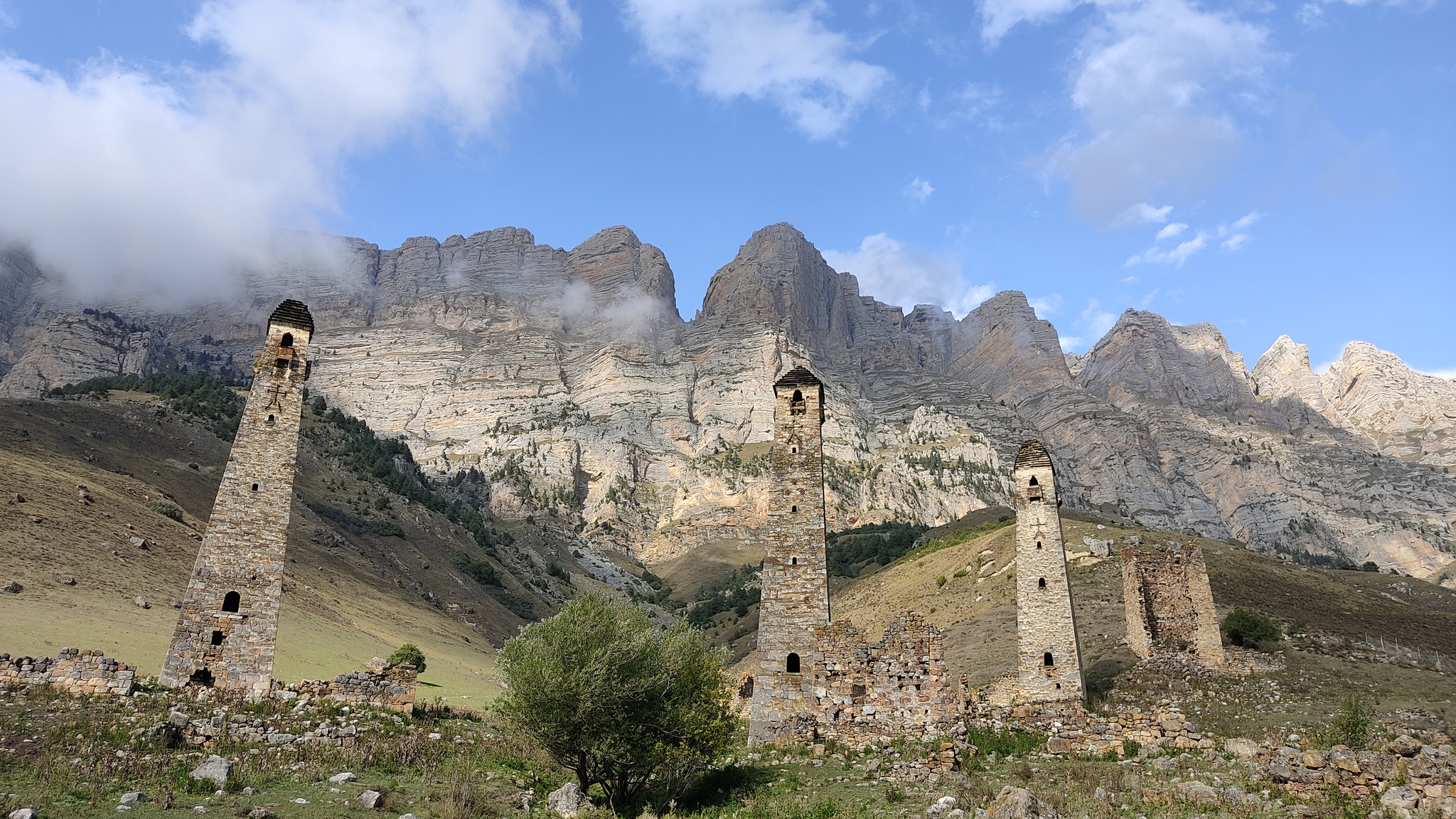 City of Niy - My, Ingushetia, Travels, Ancient city, Travel across Russia, Mobile photography, Towers, The mountains, Longpost