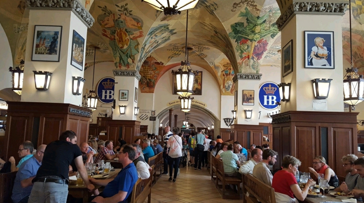 A rally against the removal of German YouTube channels was held in a Munich pub Russia Today - Afd, HofbrГ¤uhaus, Rally, Coronavirus, Adolf Gitler, Youtube, Russia today, Internet censorship, , freedom of speech, IA Panorama, Fake news, Politics