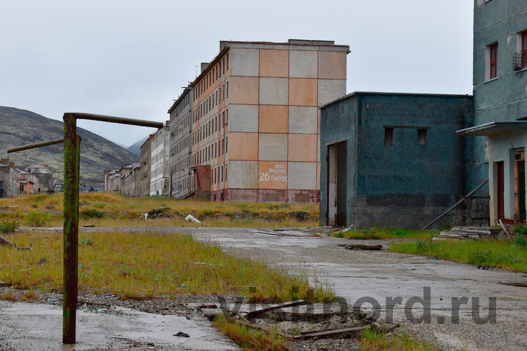 Courtyards of a ghost town. - My, , Abandoned, Russia, Ghost town, Chukotka, Travels, Travelers, Tourism, , Туристы, Longpost