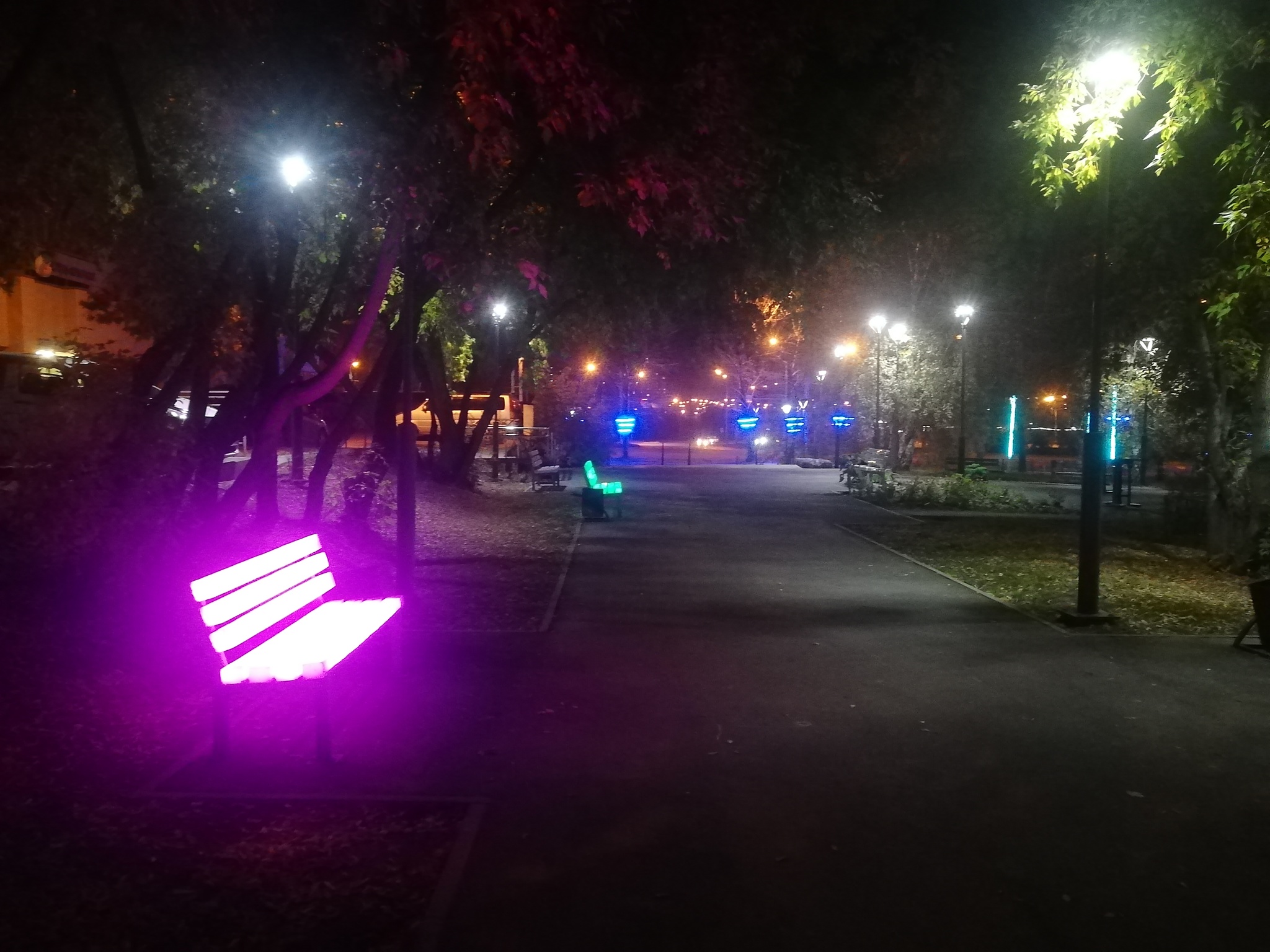 Irkutsk Cyber ??Square - Cyberpunk, Mobile photography, Bench