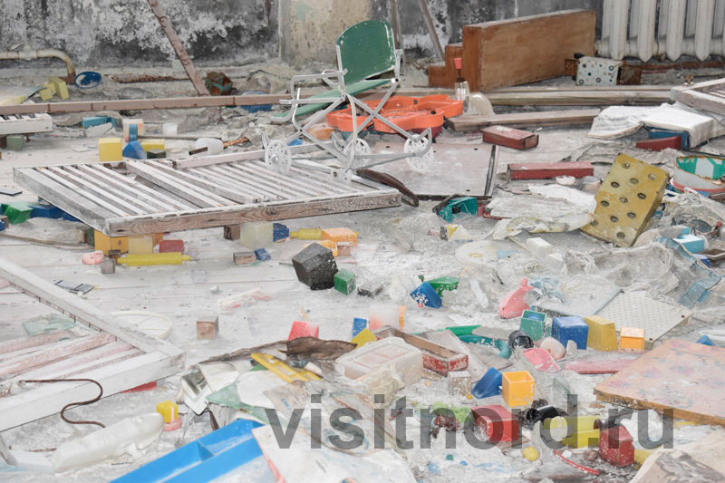 Children's toys in a ghost town. - My, the USSR, , Chukotka, Ghost town, North, Travels, Travelers, Tourism, , Туристы, Longpost, Toys