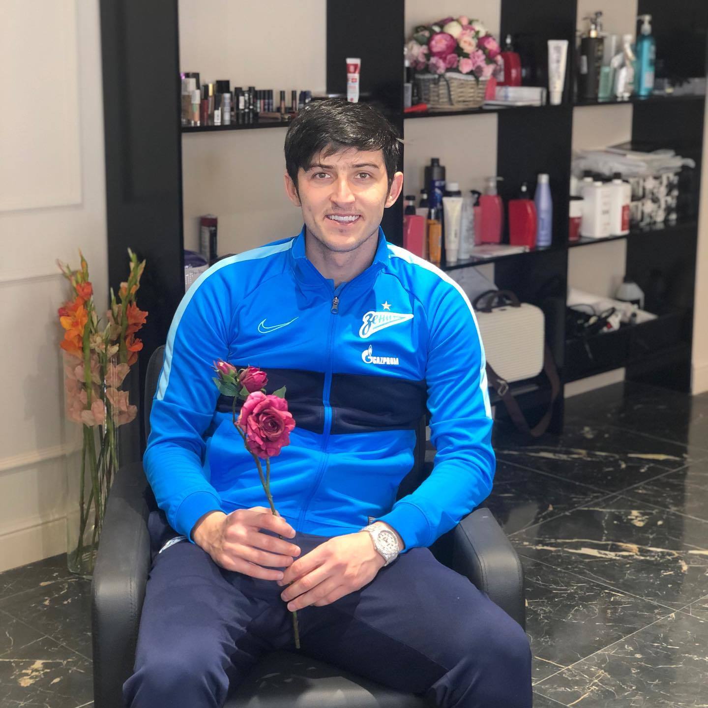 Zenit football player Azmun sends 12,000 rubles a month to an unrecognized child. - Football, Zenith, Sardar Azmoun