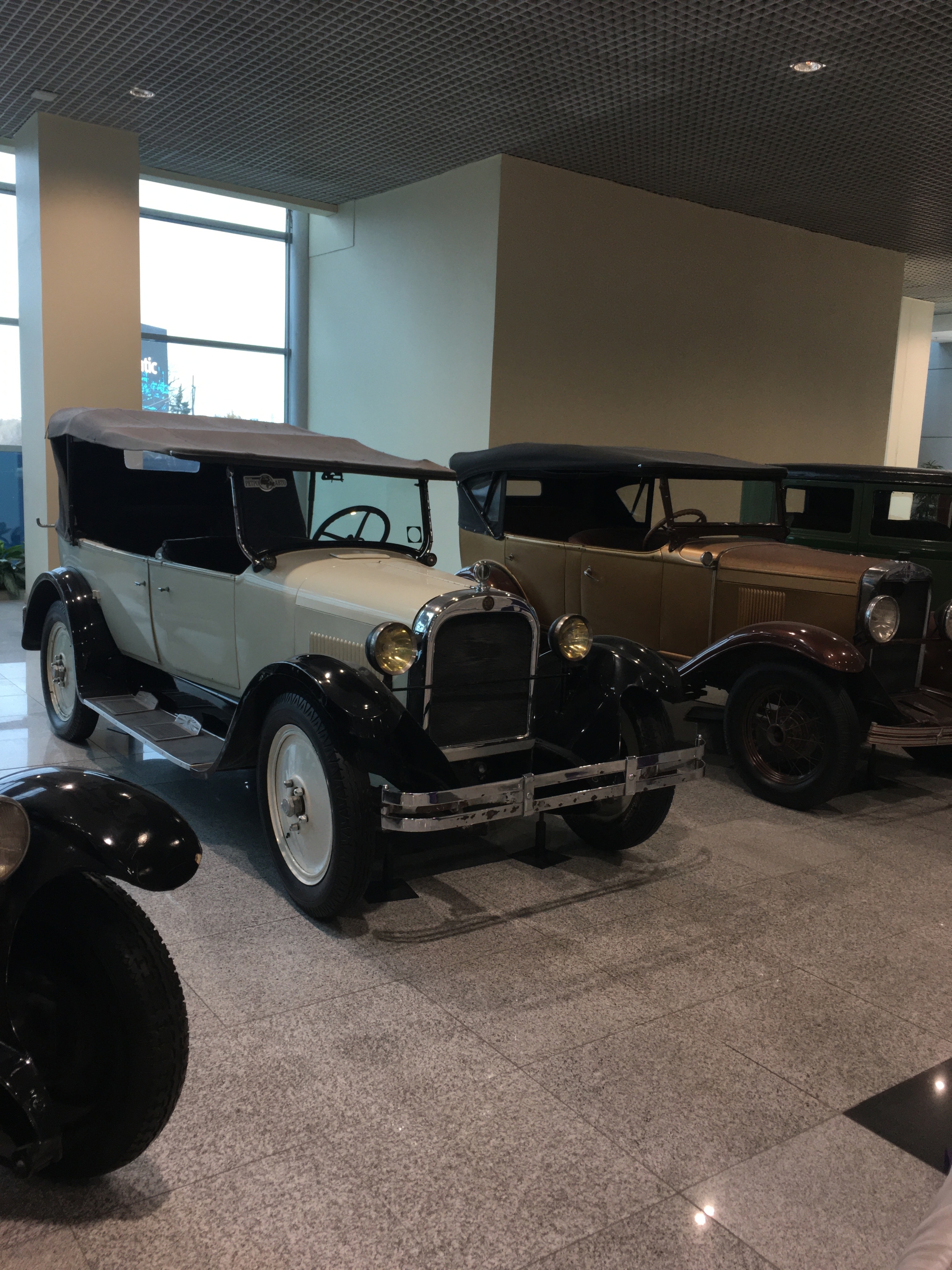 Retro cars at Domodedovo Airport - My, Auto, Retro, Exhibition, Moscow, Longpost, The airport, Domodedovo