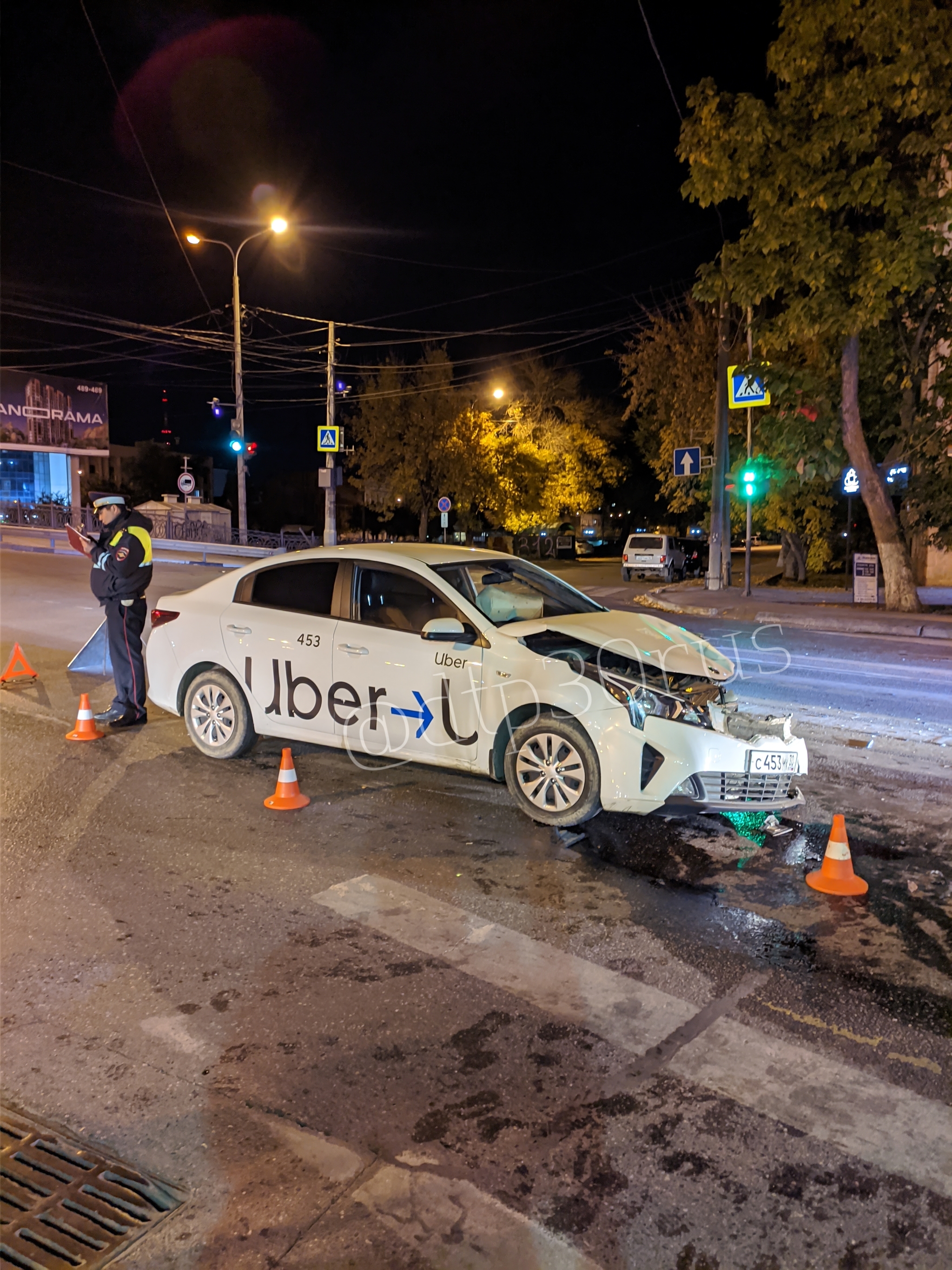 Astrakhan. Hard accident on Admiralteyskaya - My, Astrakhan, Road accident, Longpost