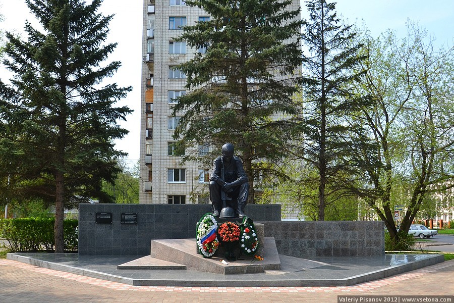 Саров. Достопримечательности закрытого города - Моё, Саров, Закрытый город, Памятник, Достопримечательности, Длиннопост