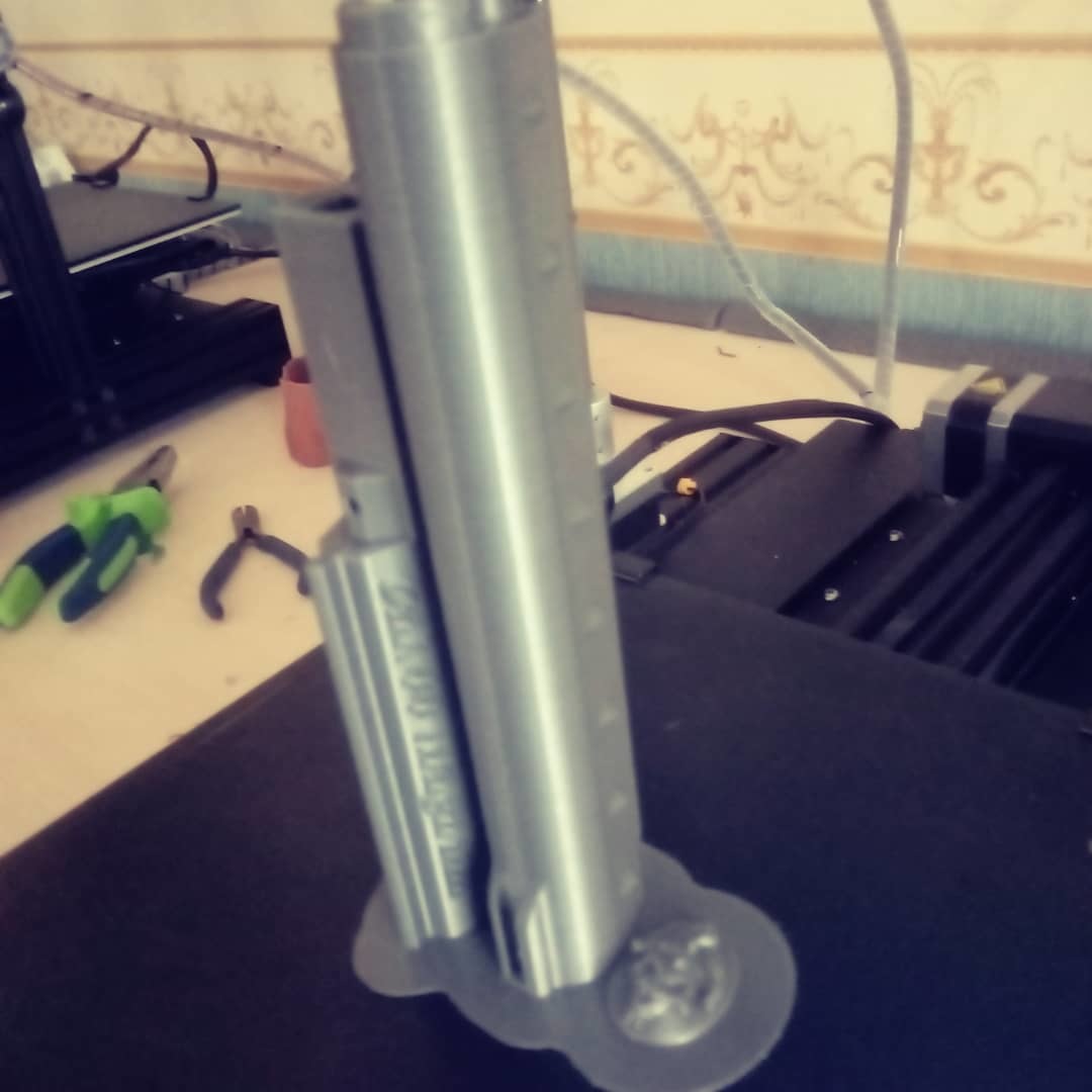 The first mechanic I printed - My, 3D, 3D печать, 3D printer, Halloween, Batman, Joker, Revolver, Video, Longpost