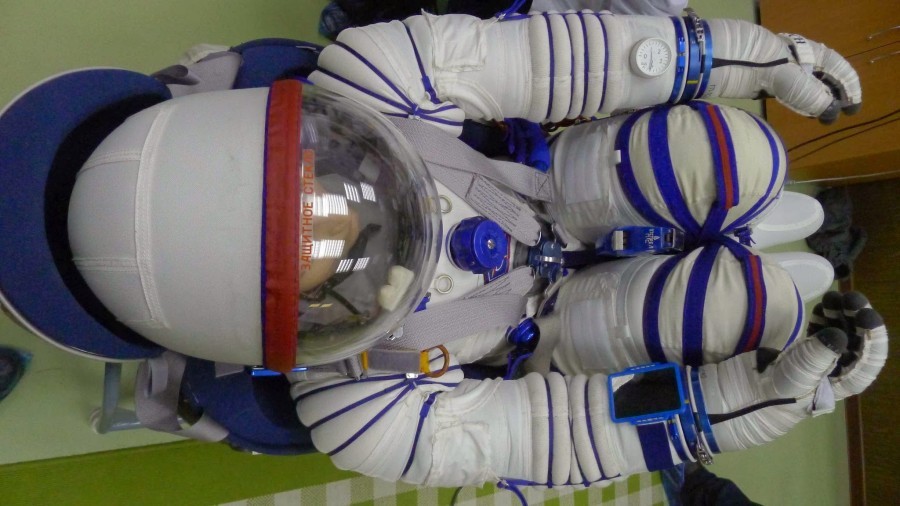 Instructions for putting on the suit Falcon - Space, Roscosmos, Spacesuit, Longpost