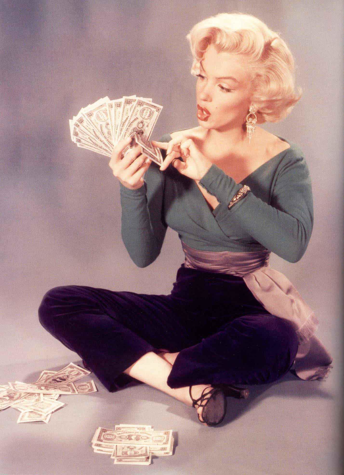 Marilyn Monroe in photographs by John Florea (XV) The series Magnificent Marilyn 588 issue - Cycle, Gorgeous, Marilyn Monroe, Actors and actresses, Celebrities, Blonde, Studio, Bill, , 1953, Longpost