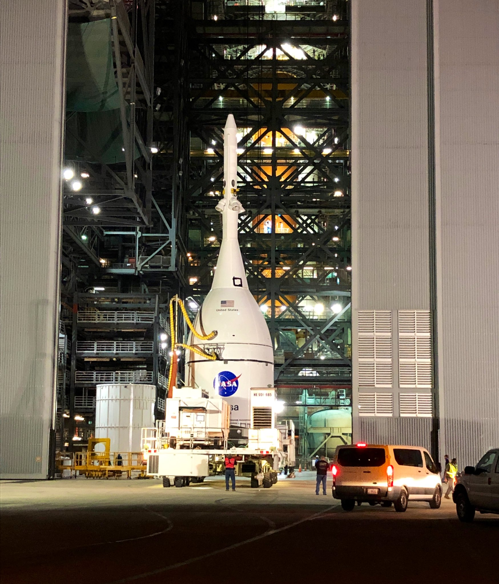 The Orion spacecraft of the Artemis I lunar mission arrived at the assembly shop for mounting on the SLS launch vehicle - moon, Artemis (space program), Orion, Sls, Space, Cosmonautics, Science and technology news, Longpost