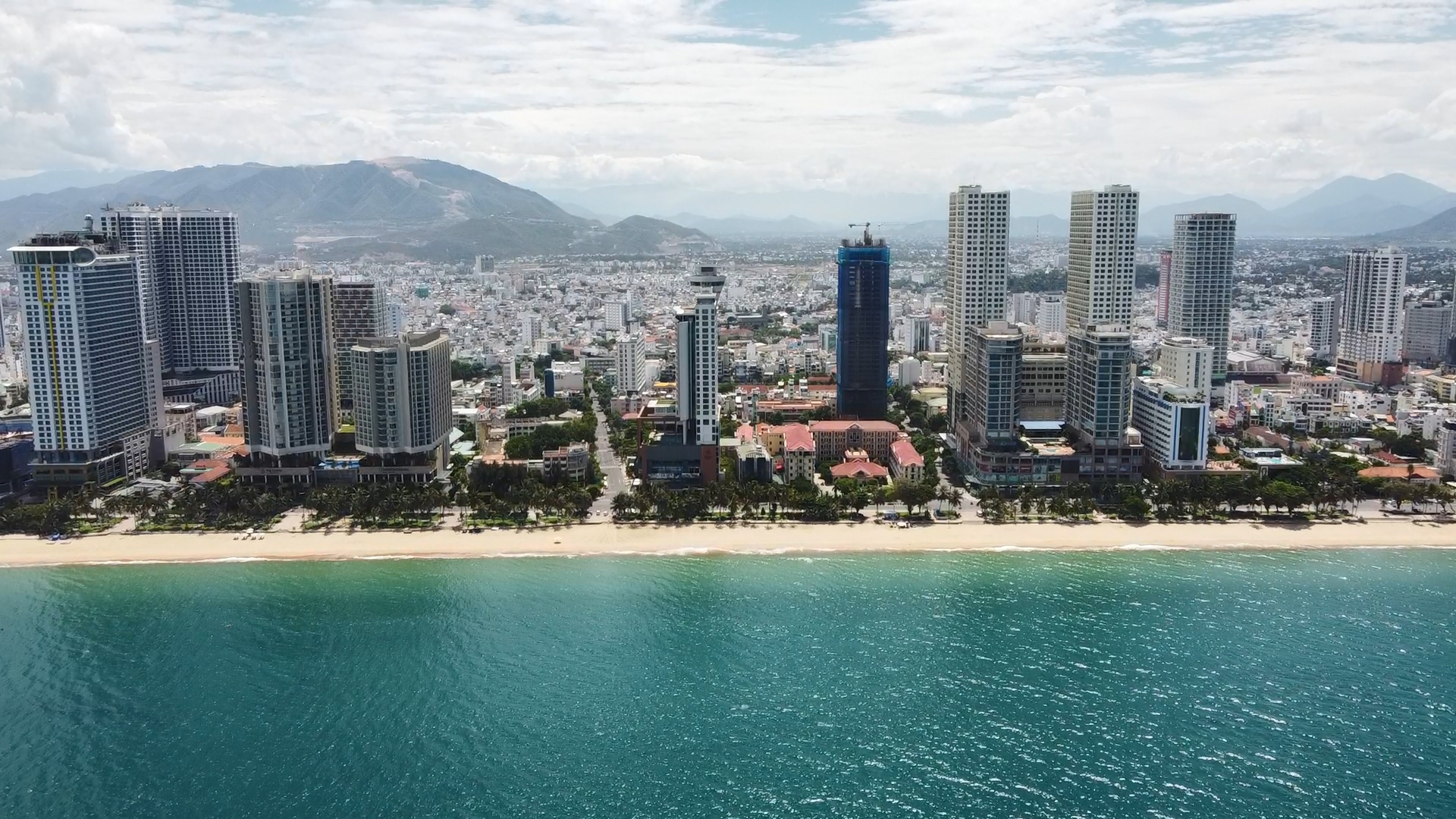 New quarantine in Nha Trang, doubts about tourism | News from Vietnam 26.10.2021 - My, Longpost, Vietnam, Tourism, Nha Trang, Coronavirus