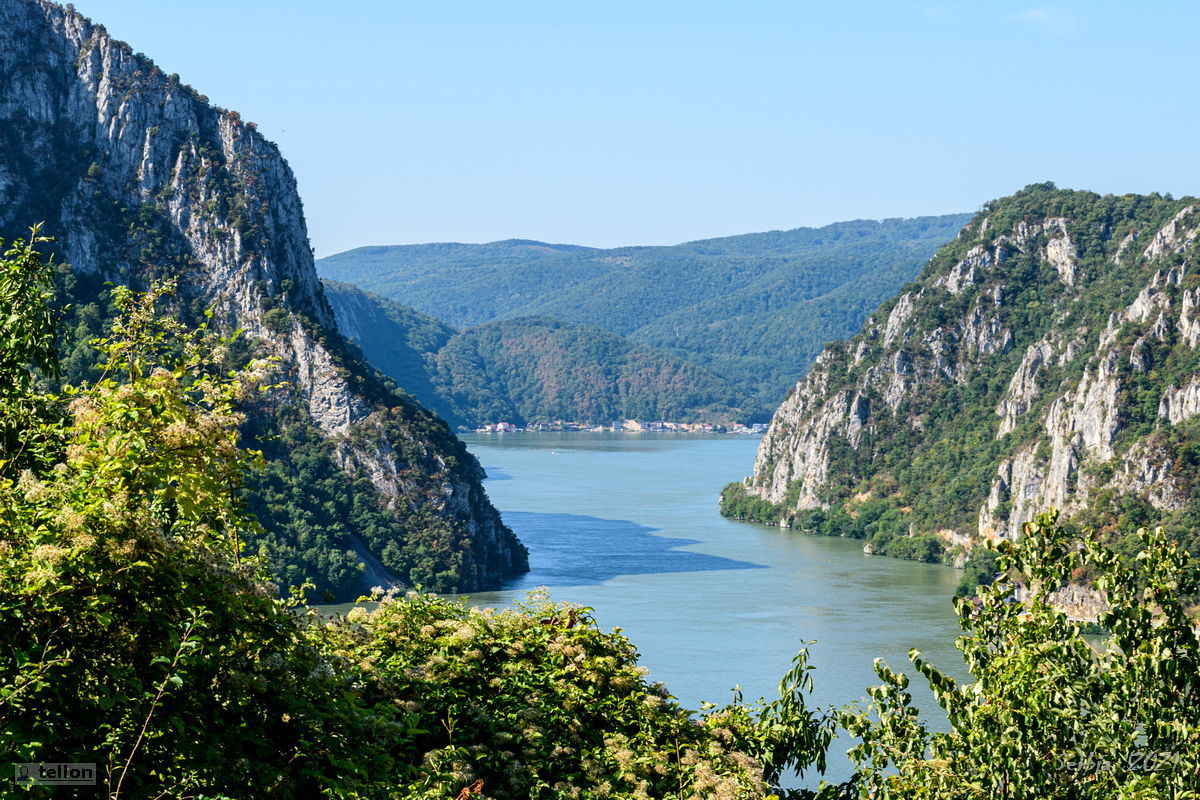 iron gate - My, Serbia, Gorge, Danube, The mountains, River, Bas-relief, Romania, sights, Photobritish, Longpost, The photo