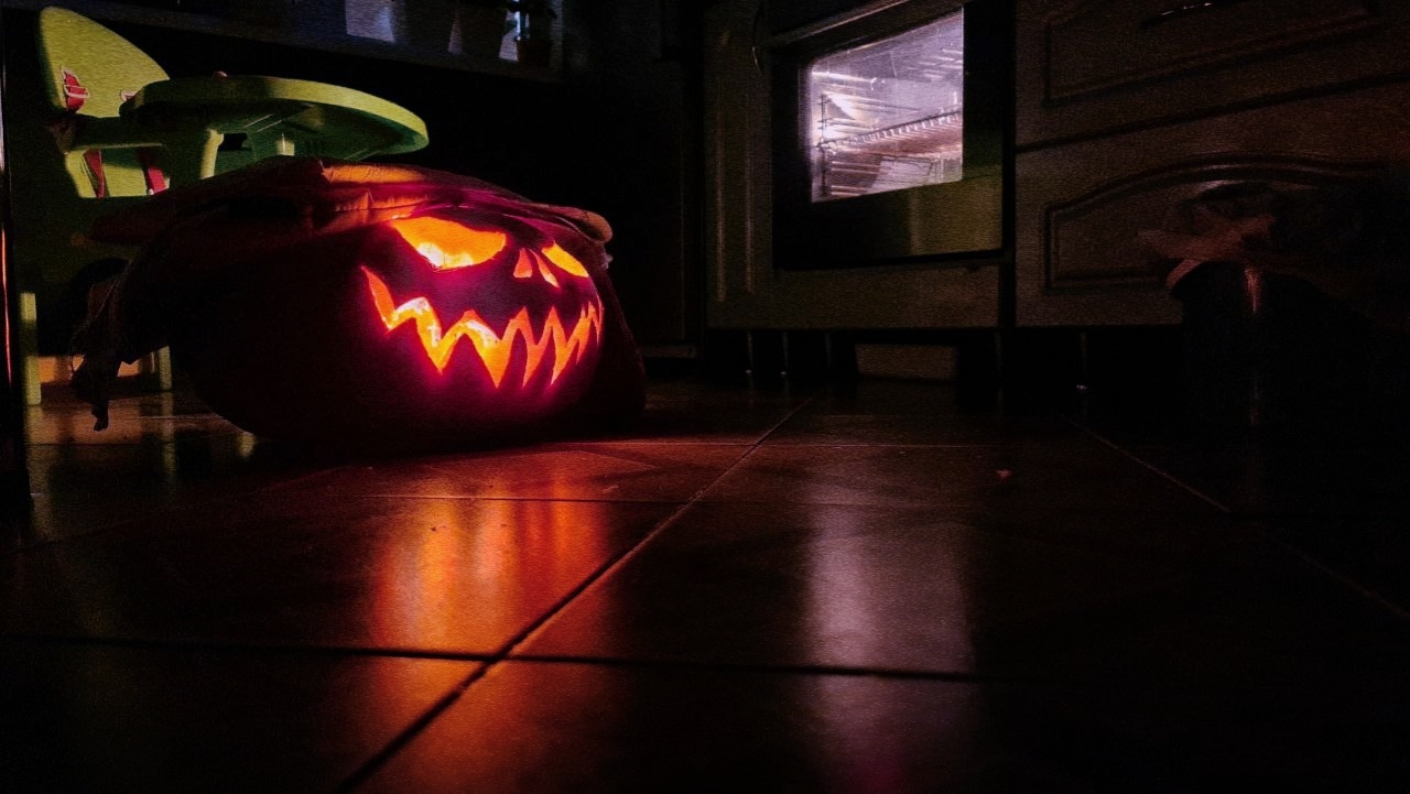 Pumpkin - My, Halloween pumpkin, Halloween, Pumpkin, , Holidays, Lamp, Longpost