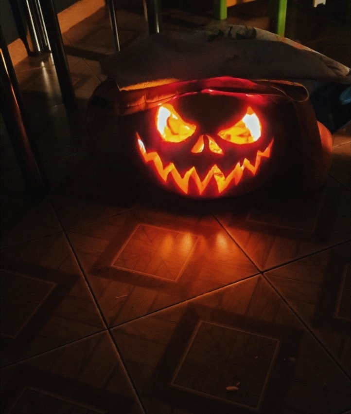 Pumpkin - My, Halloween pumpkin, Halloween, Pumpkin, , Holidays, Lamp, Longpost