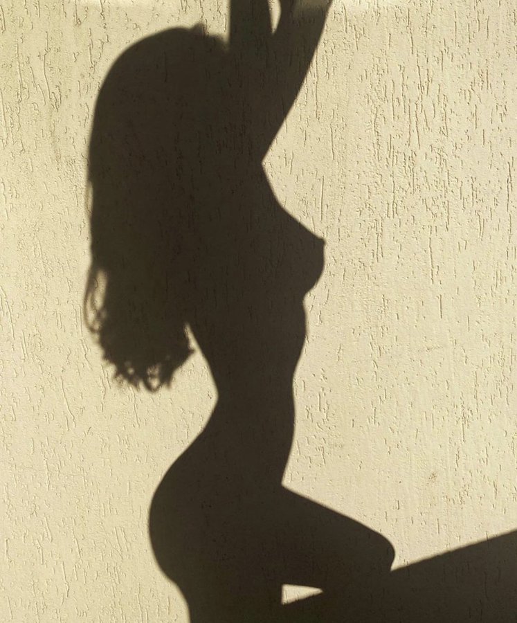 Beautiful shadow - NSFW, Shadow, Silhouette, Breast, Girls