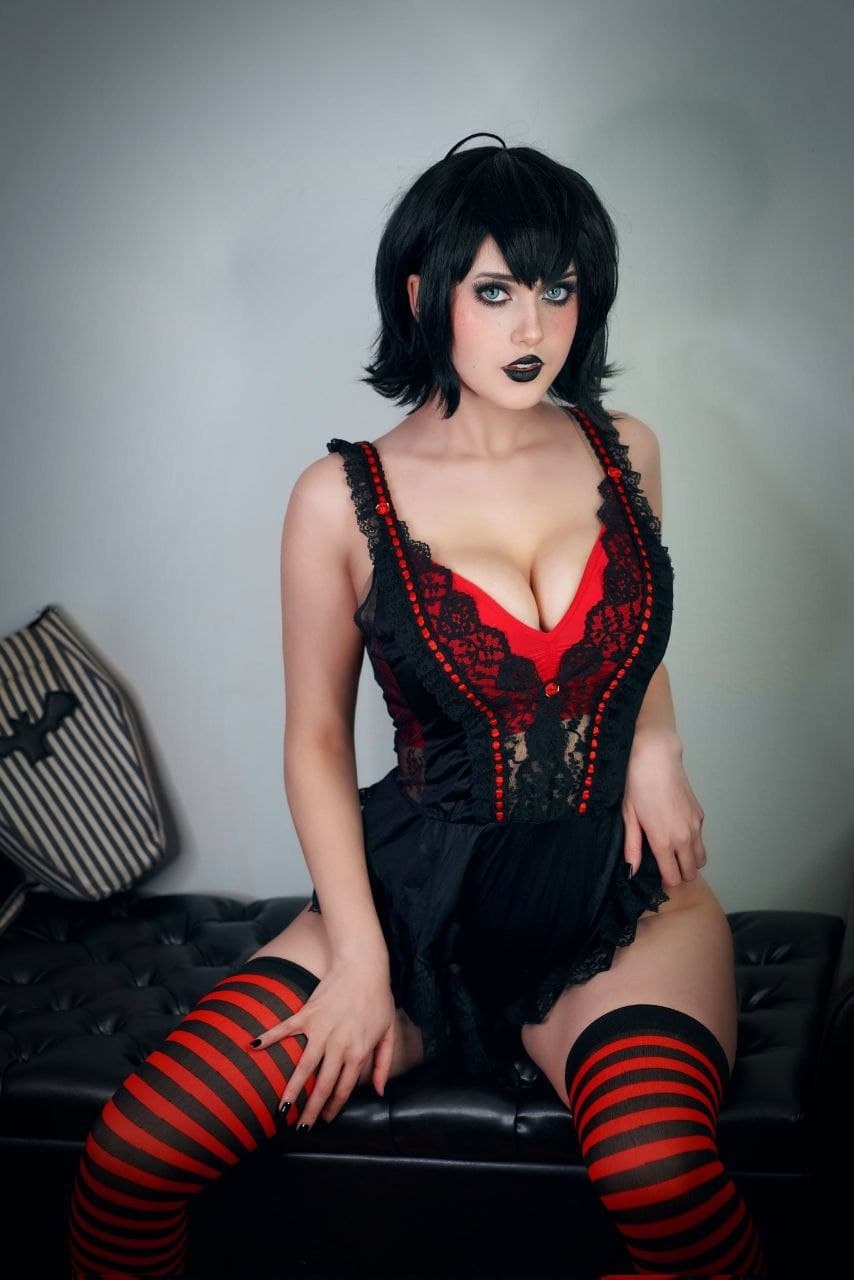 Mavis Dracula by Candylion - Mavis Dracula, Hotel, Transylvania, Cosplay, Girls, Longpost, Monsters on vacation, Stockings