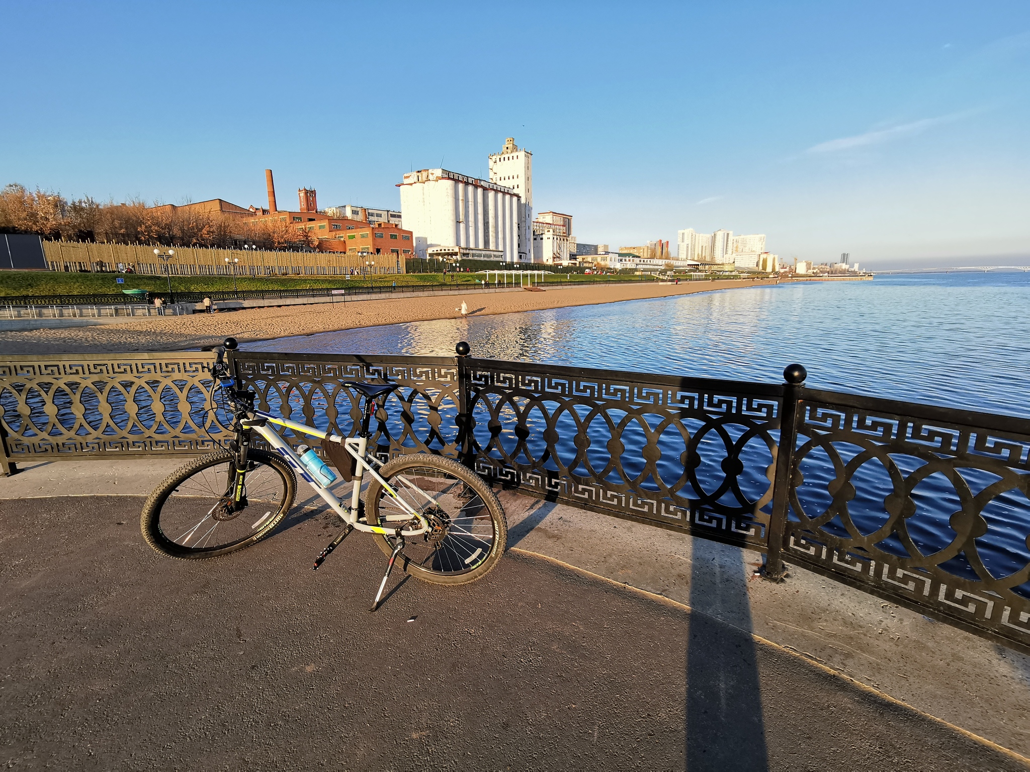 I close slowly - My, A bike, Gt, Bike ride, Beach, Saratov, Longpost