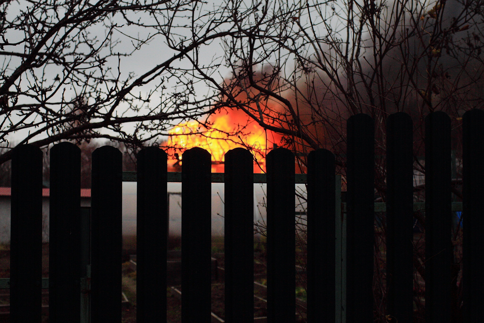 The neighbor's house burned down. sad sadness - My, Nightmare, House, Longpost