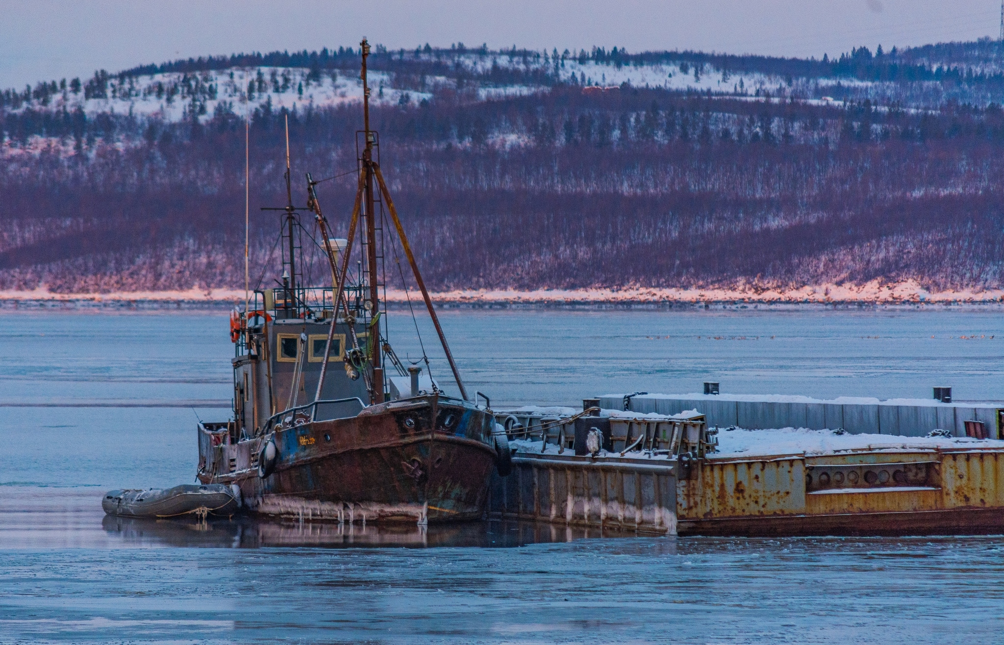 Waiting for summer - My, Ship, Murmansk region, Safonovo, Evening, Kola Bay