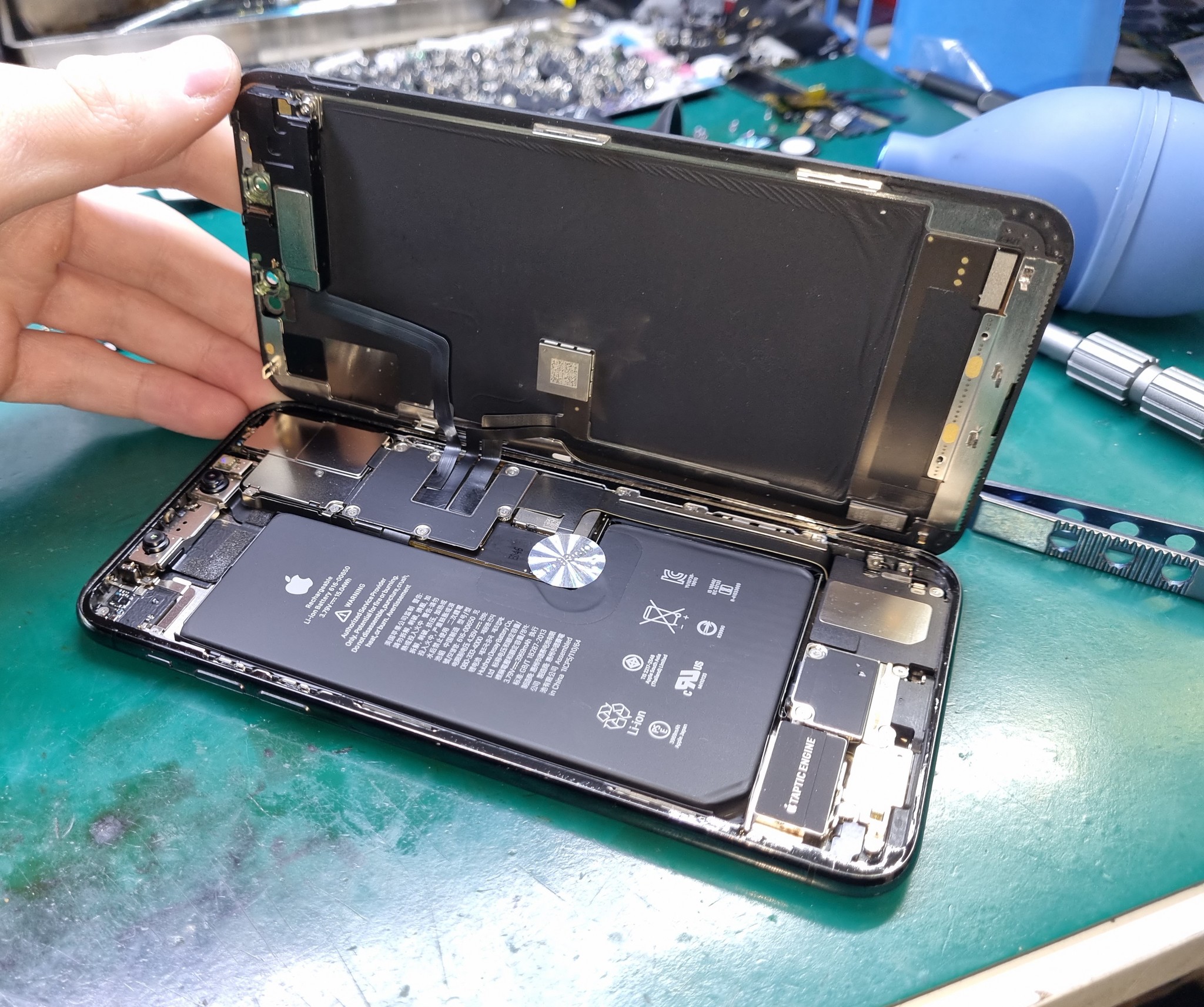 Сгорел на работе. Iphone 11 pro max | Пикабу