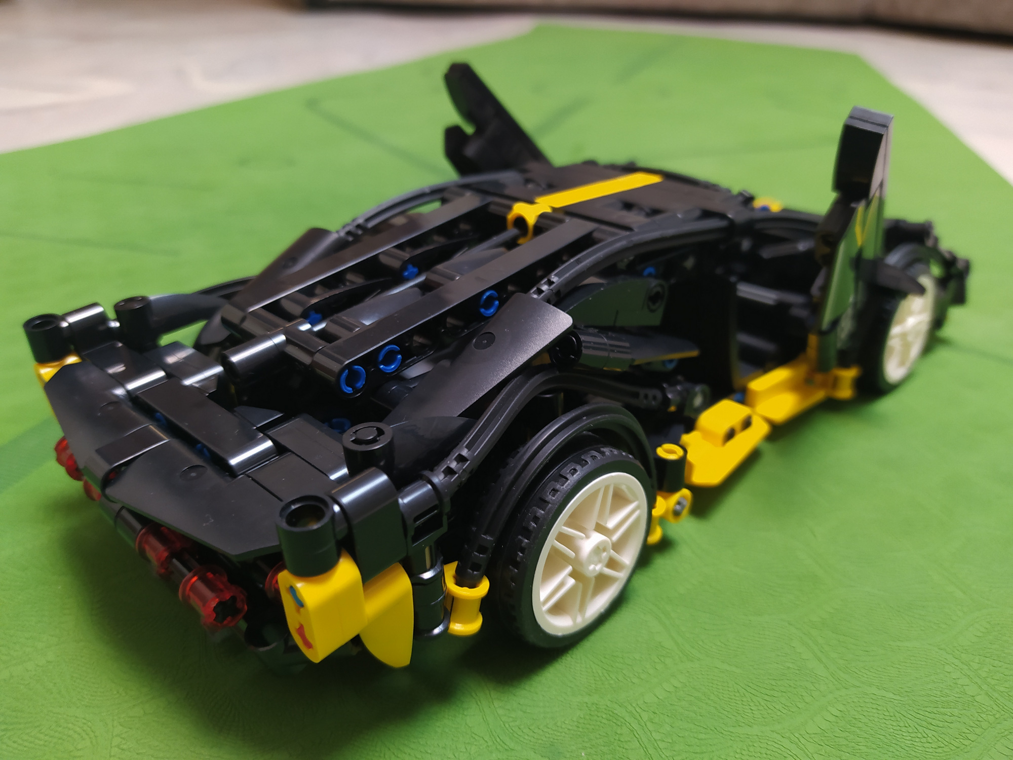 Lamborghini Sian by SY - My, Constructor, Lego, Hobby, Toys, Collection, Modeling, Cubes, Analogue, Chinese goods, Supercar, Lamborghini, Video, Longpost