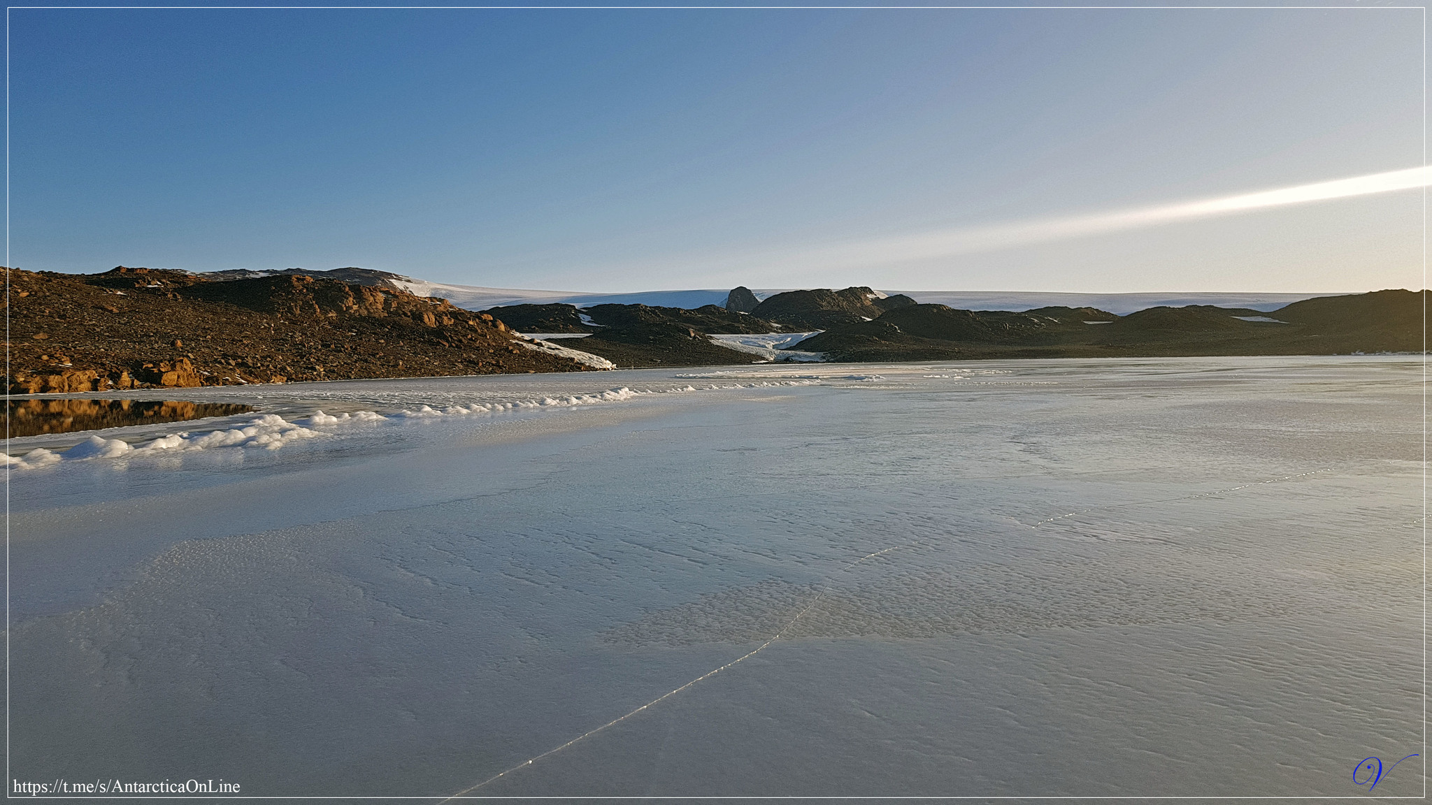 Hike to the nunatak Finger Part 2/2 - My, Antarctica, Antarctica On-Line, Novolazarevskaya Station, Longpost, Video