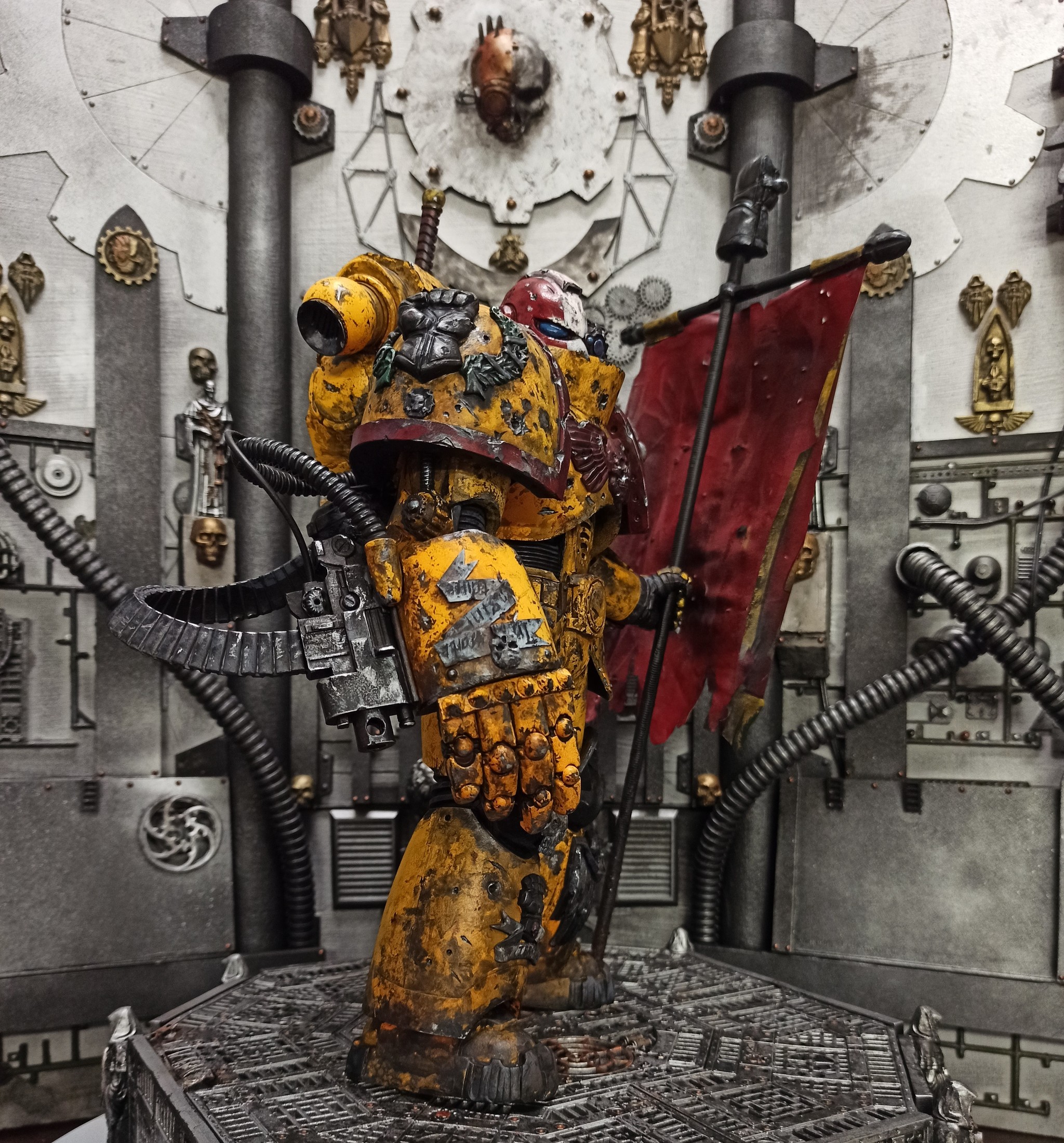 Veteran Sergeant of the Imperial Fists - My, Warhammer 40k, Modeling, Miniature, Painting miniatures, Hobby, Collecting, Warhammer, With your own hands, Longpost