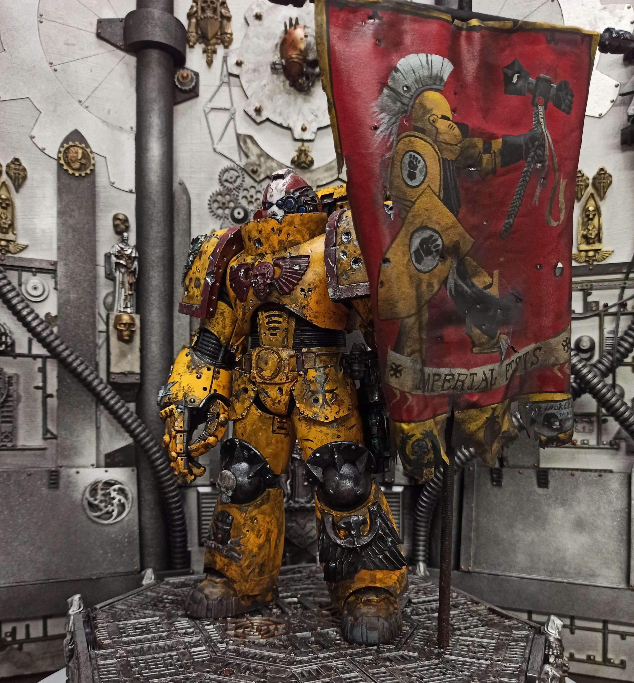 Veteran Sergeant of the Imperial Fists - My, Warhammer 40k, Modeling, Miniature, Painting miniatures, Hobby, Collecting, Warhammer, With your own hands, Longpost