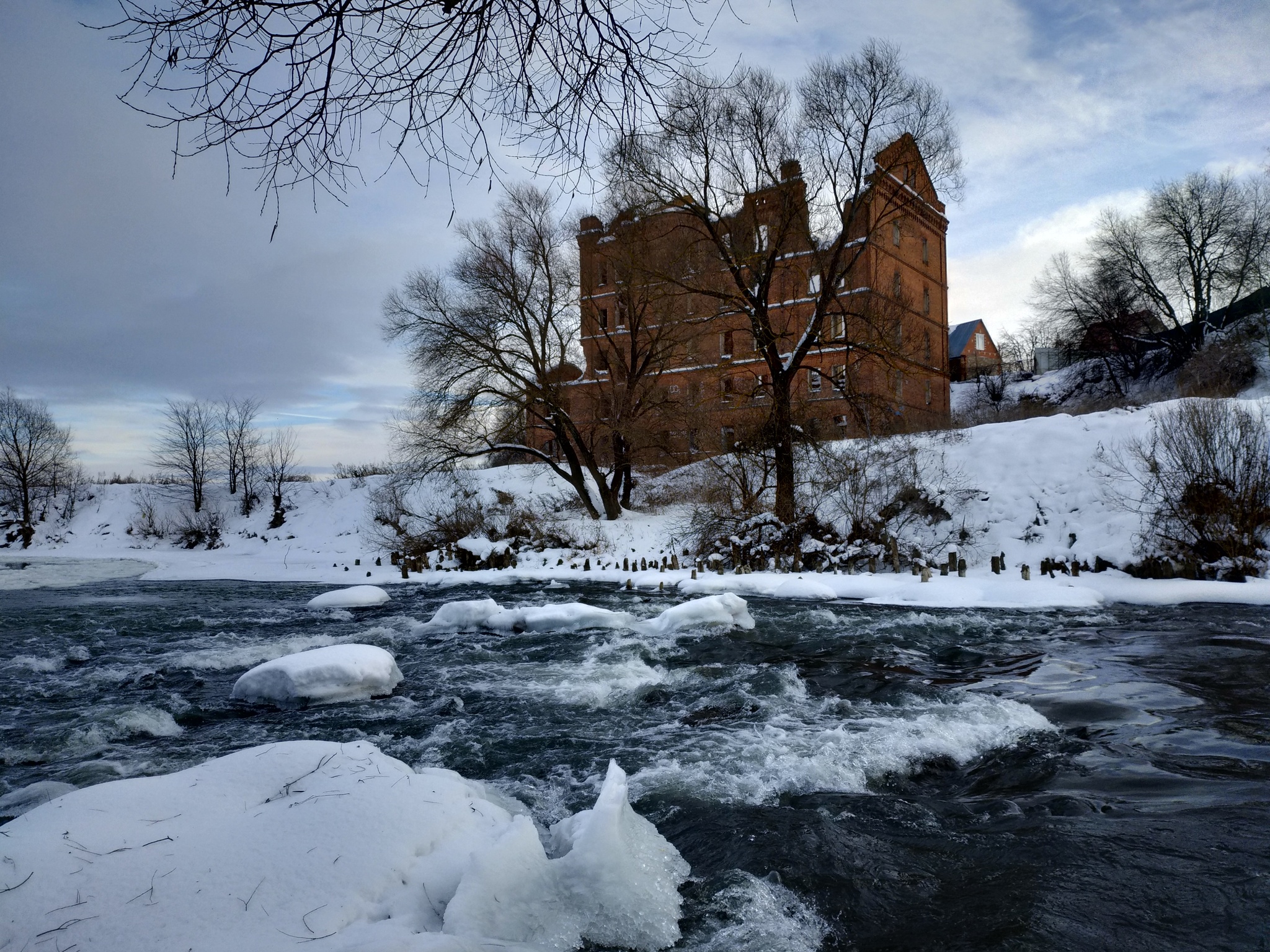 Response to the post “Local residents noticed an unusual shape of ice near Pskov” - Ice, Nature, Maelstrom, Video, Reply to post