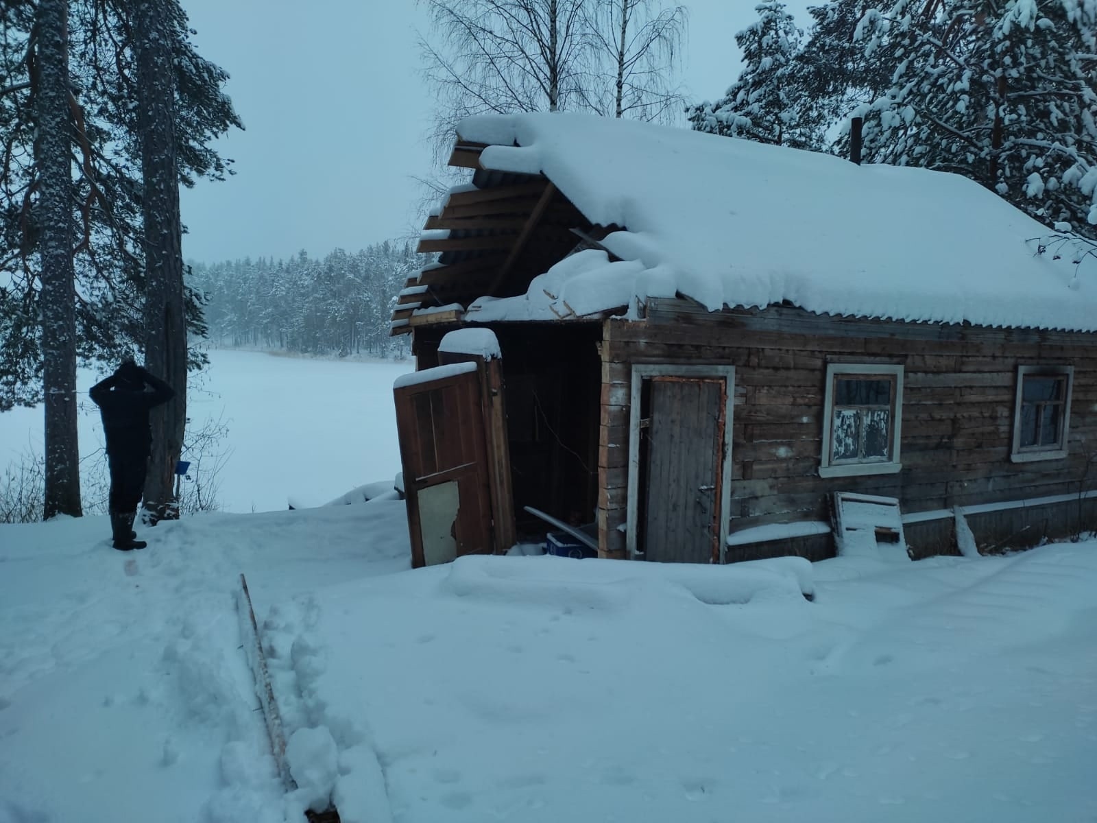 Vandalism in the taiga - Vandalism, Deaf taiga, Izba, Arkhangelsk region, Longpost