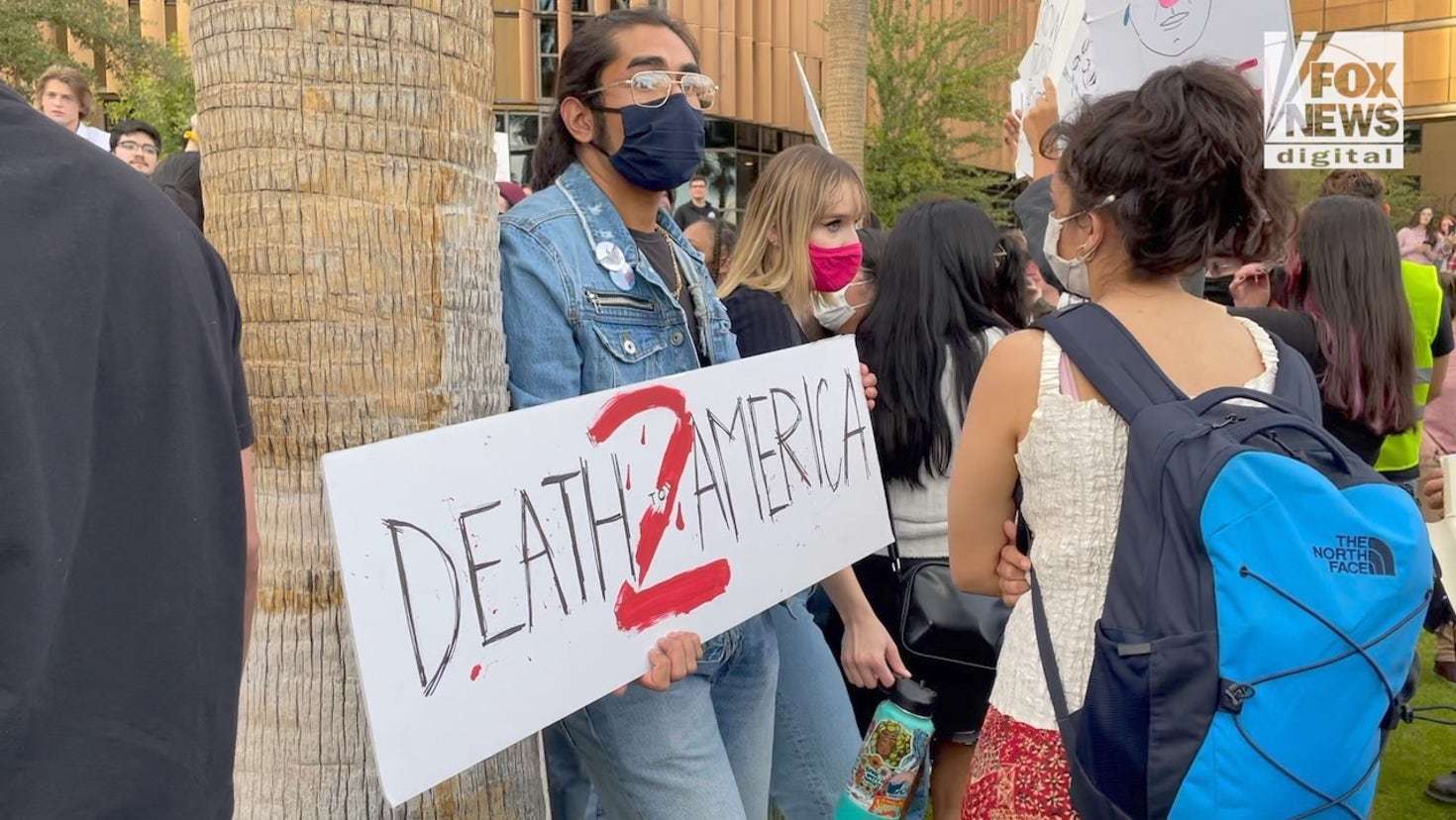 Arizona State University students protest killer Kyle Rittenhouse as a possible student - Politics, USA, Kyle Rittenhouse, Protest actions