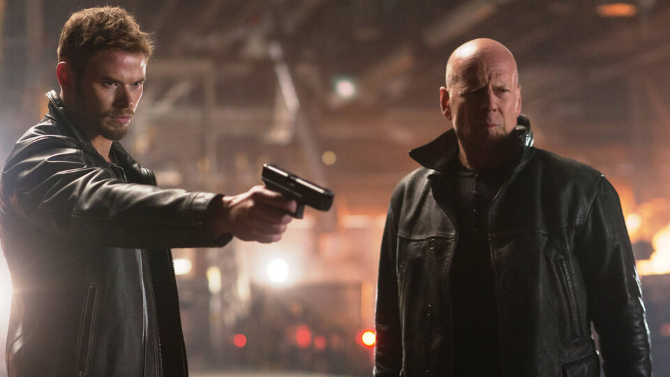 Why do Bruce Willis, John Travolta and other stars star in bad action movies that no one knows about? - Bruce willis, John Travolta, Hollywood, Longpost