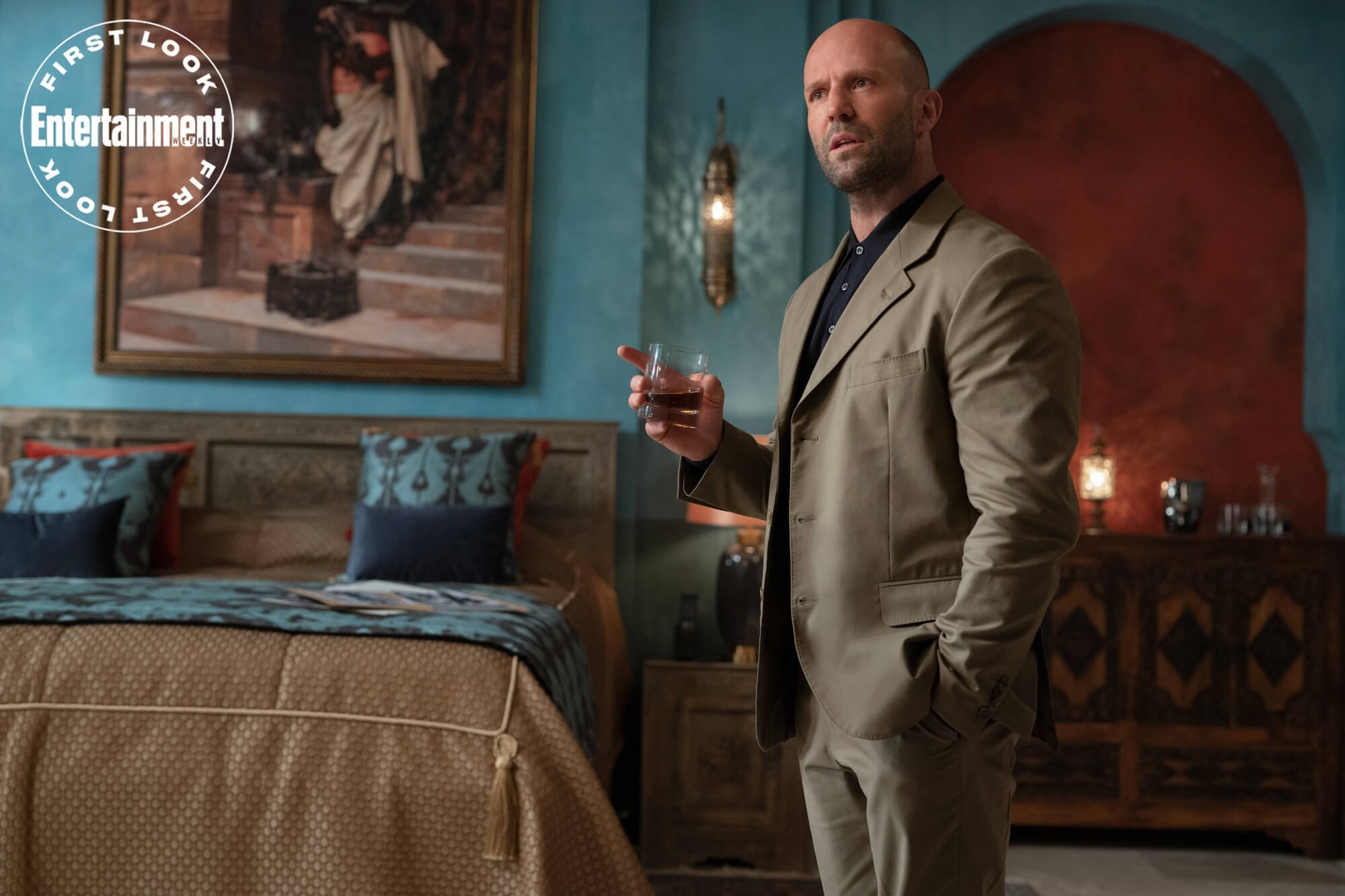 Jason Statham and others in the first frames of Guy Ritchie's spy thriller Operation Fortune: The Art of Winning - Guy Ritchie, Jason Statham, Thriller, Spy Movie, Longpost, Actors and actresses, Hugh Grant, Josh Hartnett, Movies