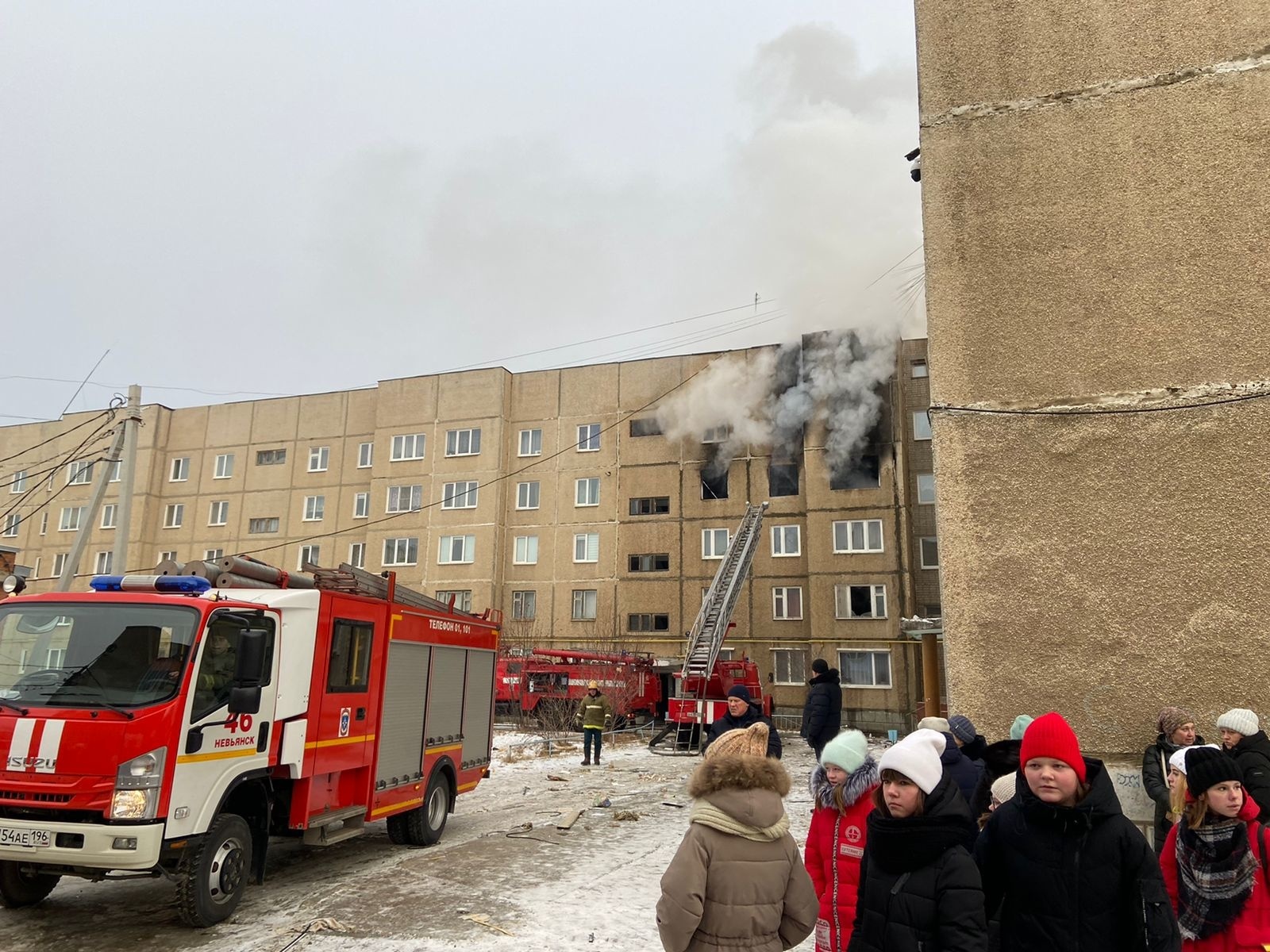 В Свердловской области в квартире произошел взрыв газа (ФОТО, ВИДЕО) |  Пикабу