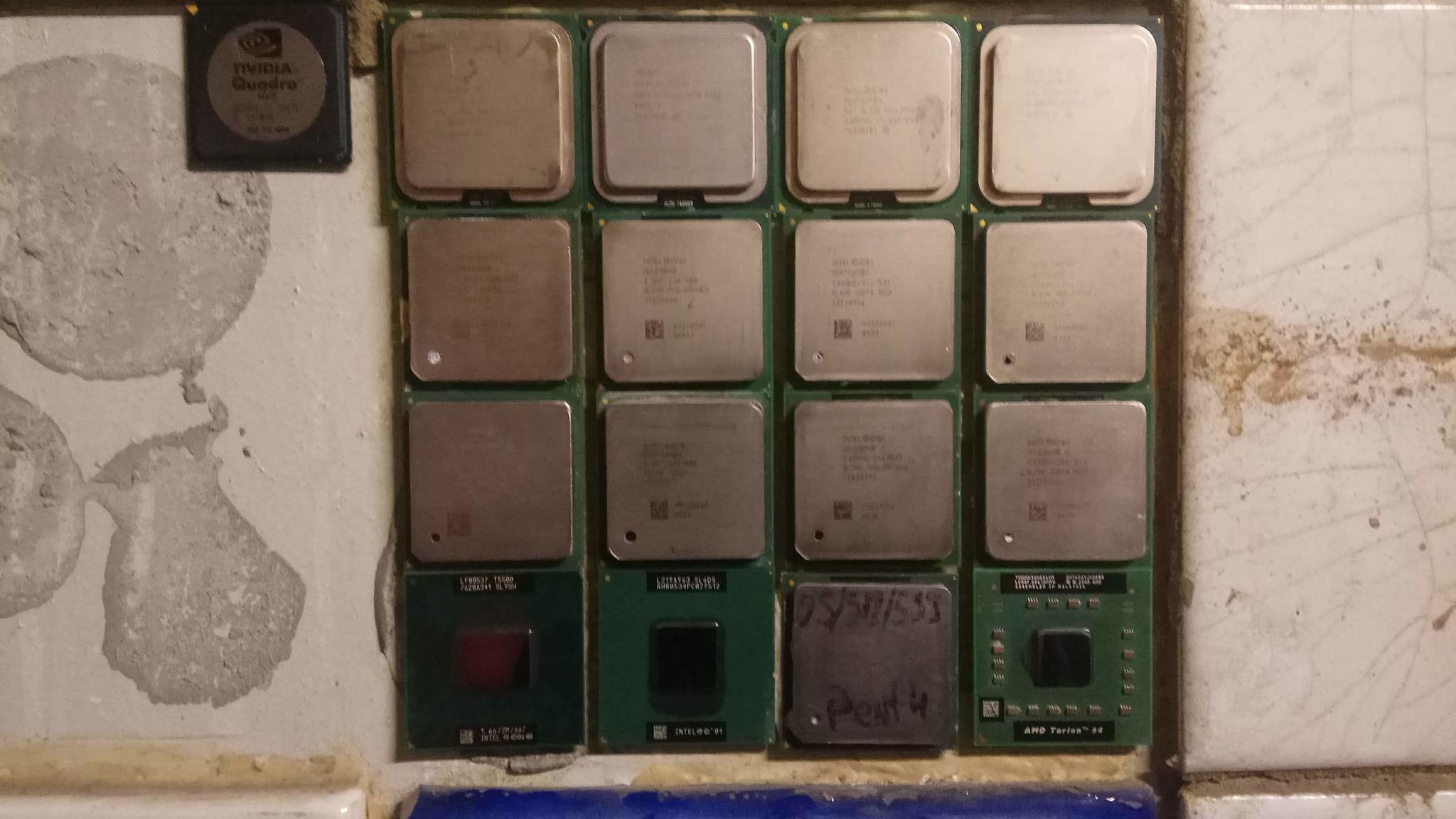 I'm an IT specialist at my mom's... - My, Intel, CPU, Tile, Rukozhop