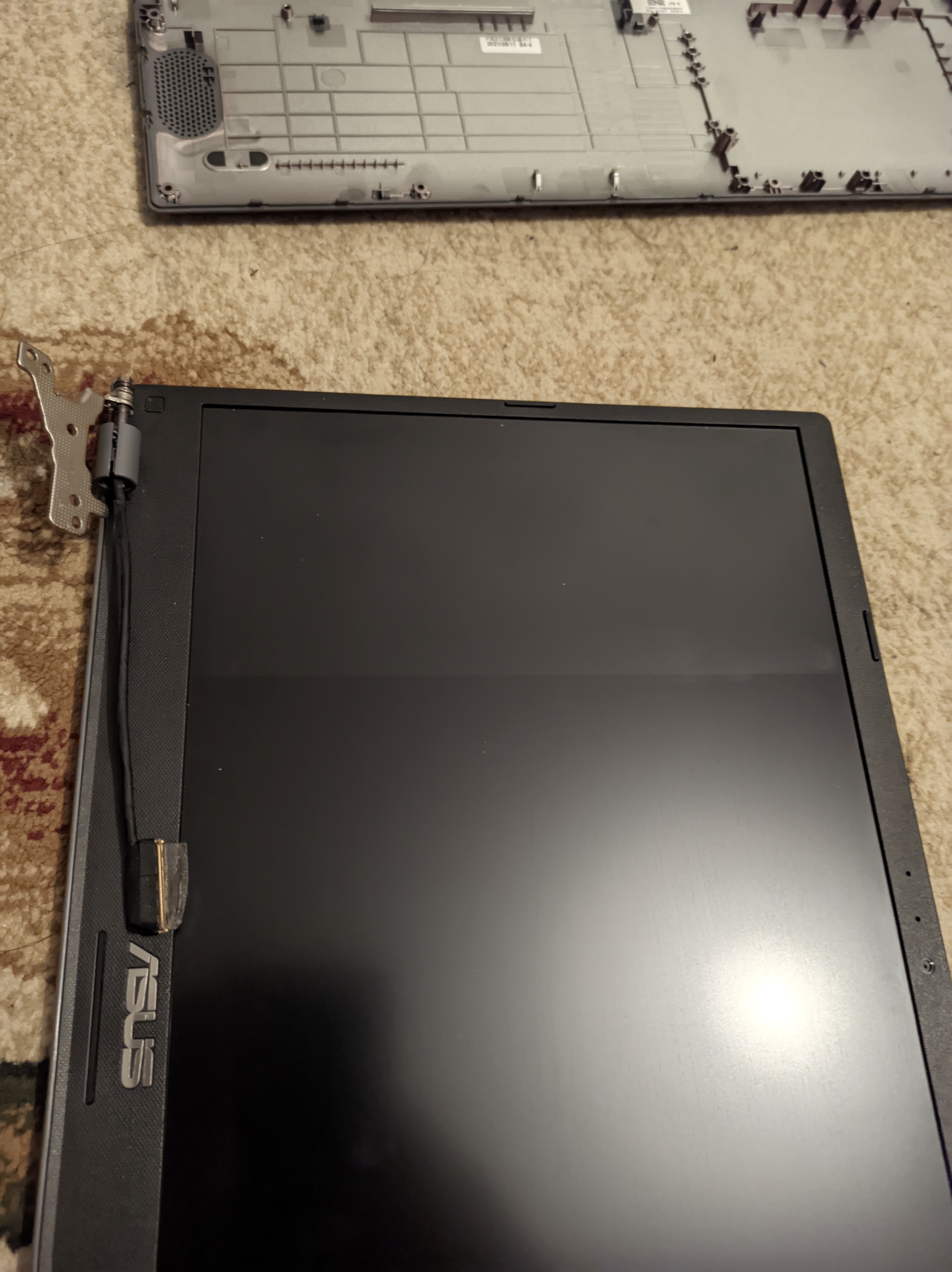 Part of the laptop screen is completely black - My, Notebook, Repair, Screen, Longpost